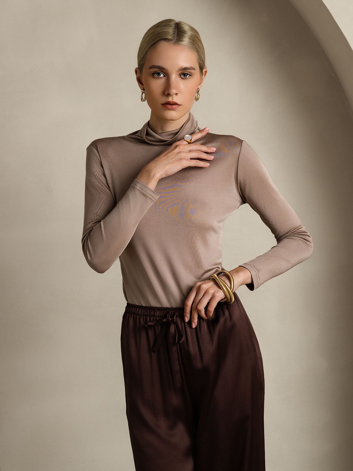[Khaki] SilkSilky-AU Silk Long Sleeve Womens T-Shirt 005