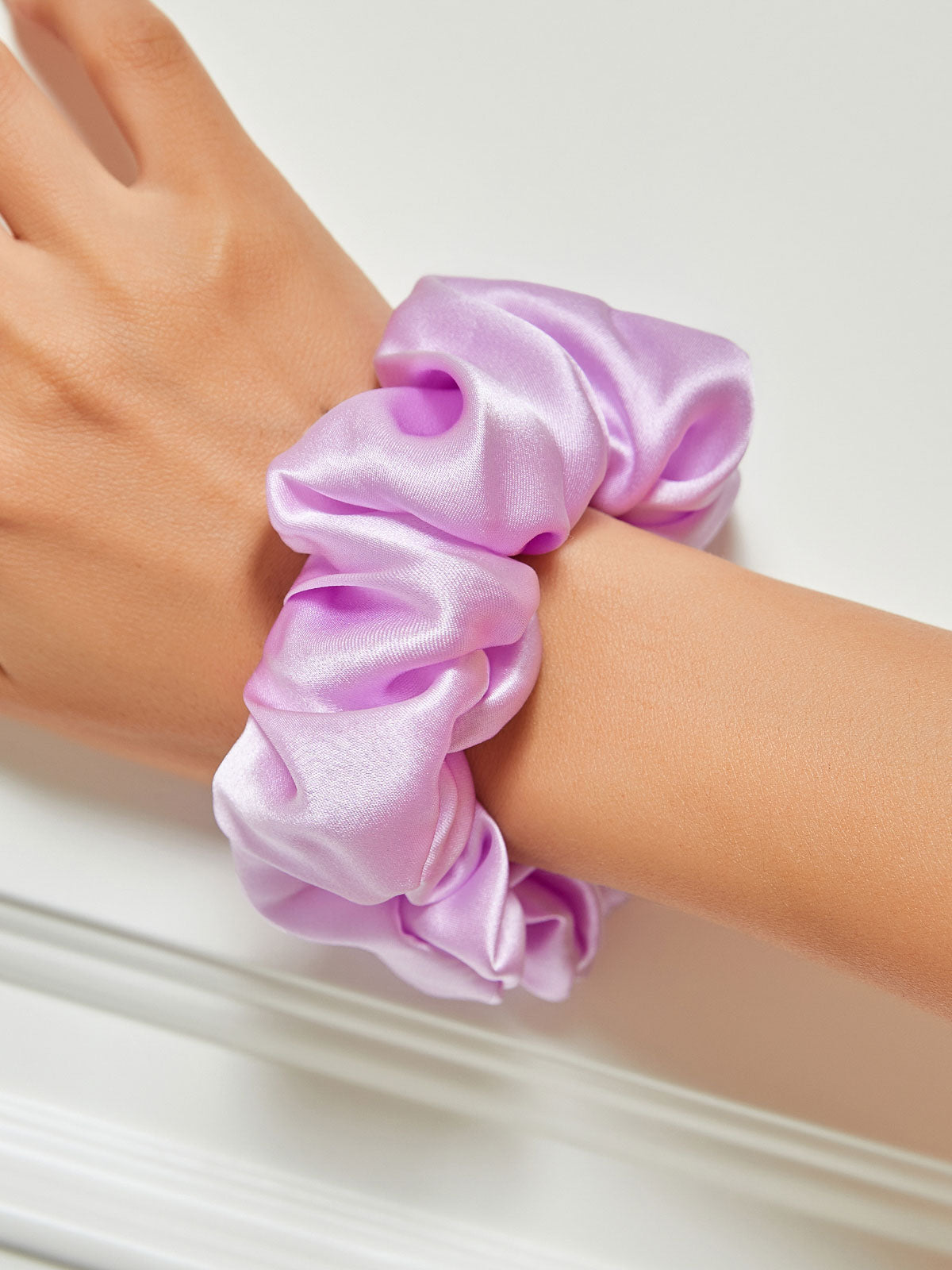 [Lavender] SilkSilky-AU 19Momme Pure Silk Scrunchie 001