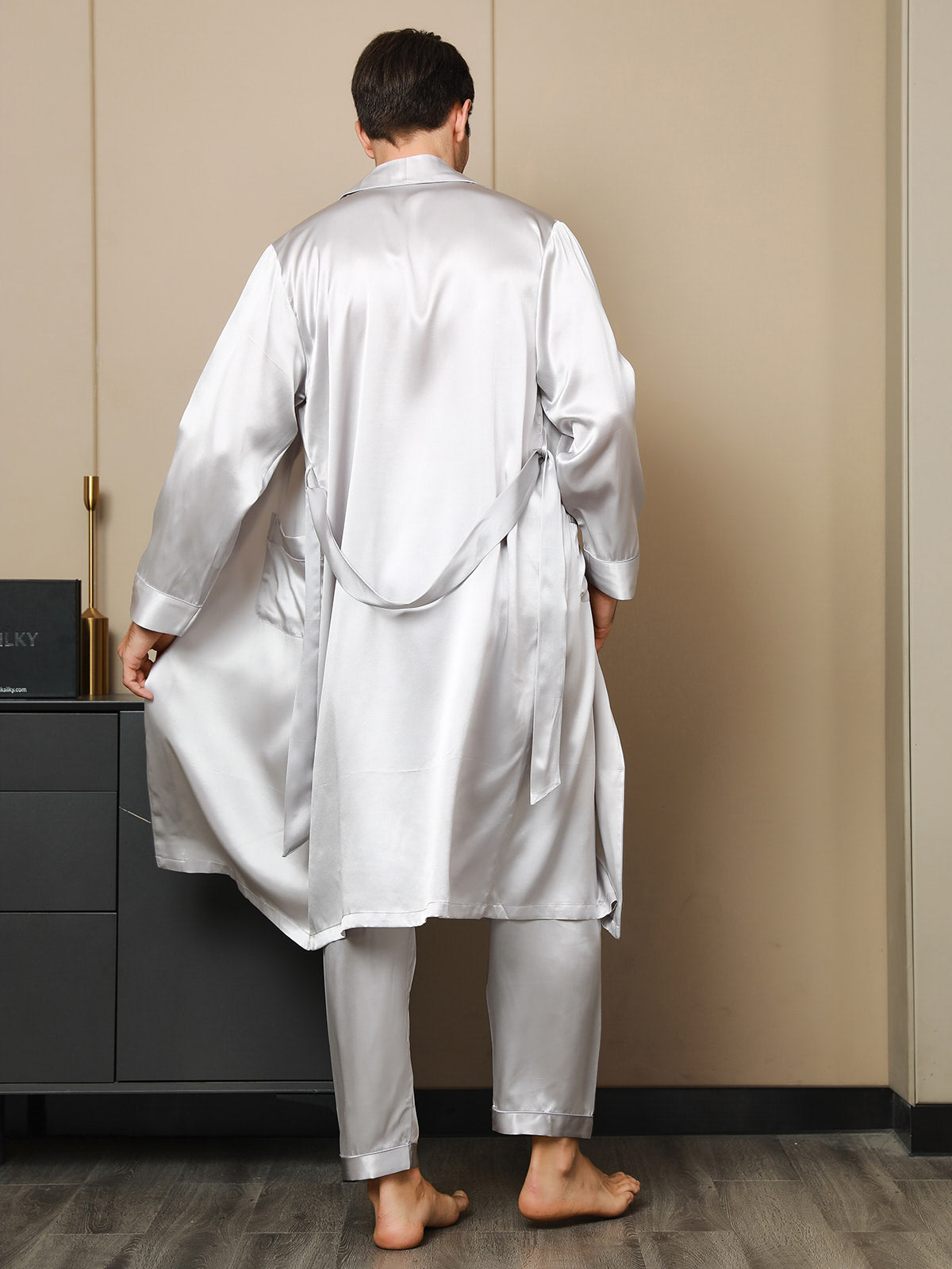 [Light Gray] SilkSilky-AU 19Momme Pure Silk Long Sleeve Lapel Men's Dressing Gown 003