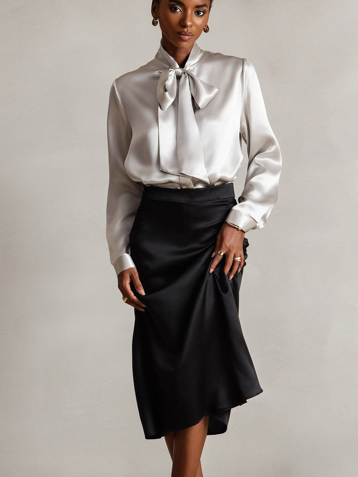 [Light Gray] SilkSilky-AU 19Momme Silk Long Sleeve Tie Neck Women's Shirt 008