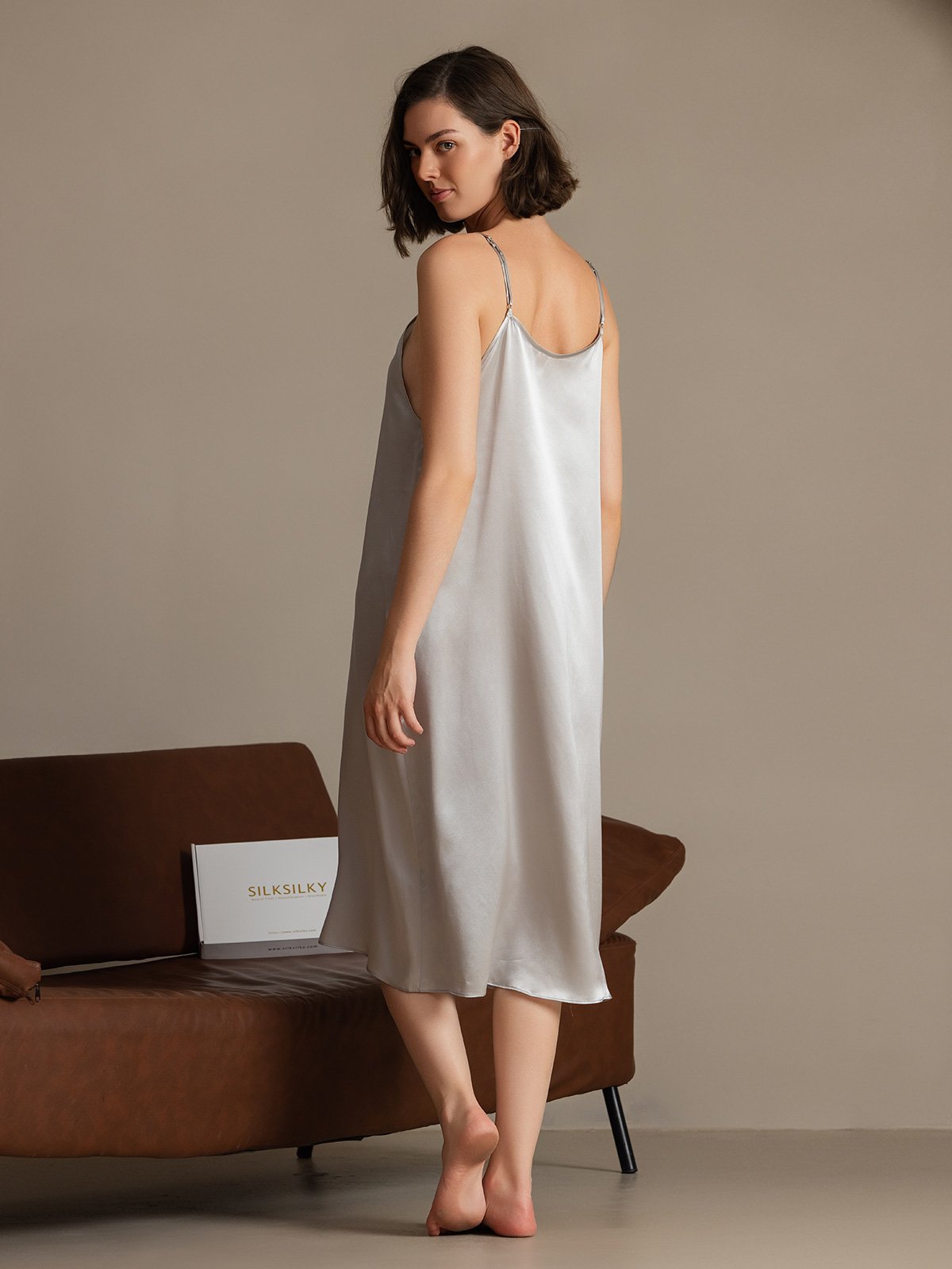 [Light Gray] SilkSilky-AU 19Momme Silk Sleeveless Dress 002