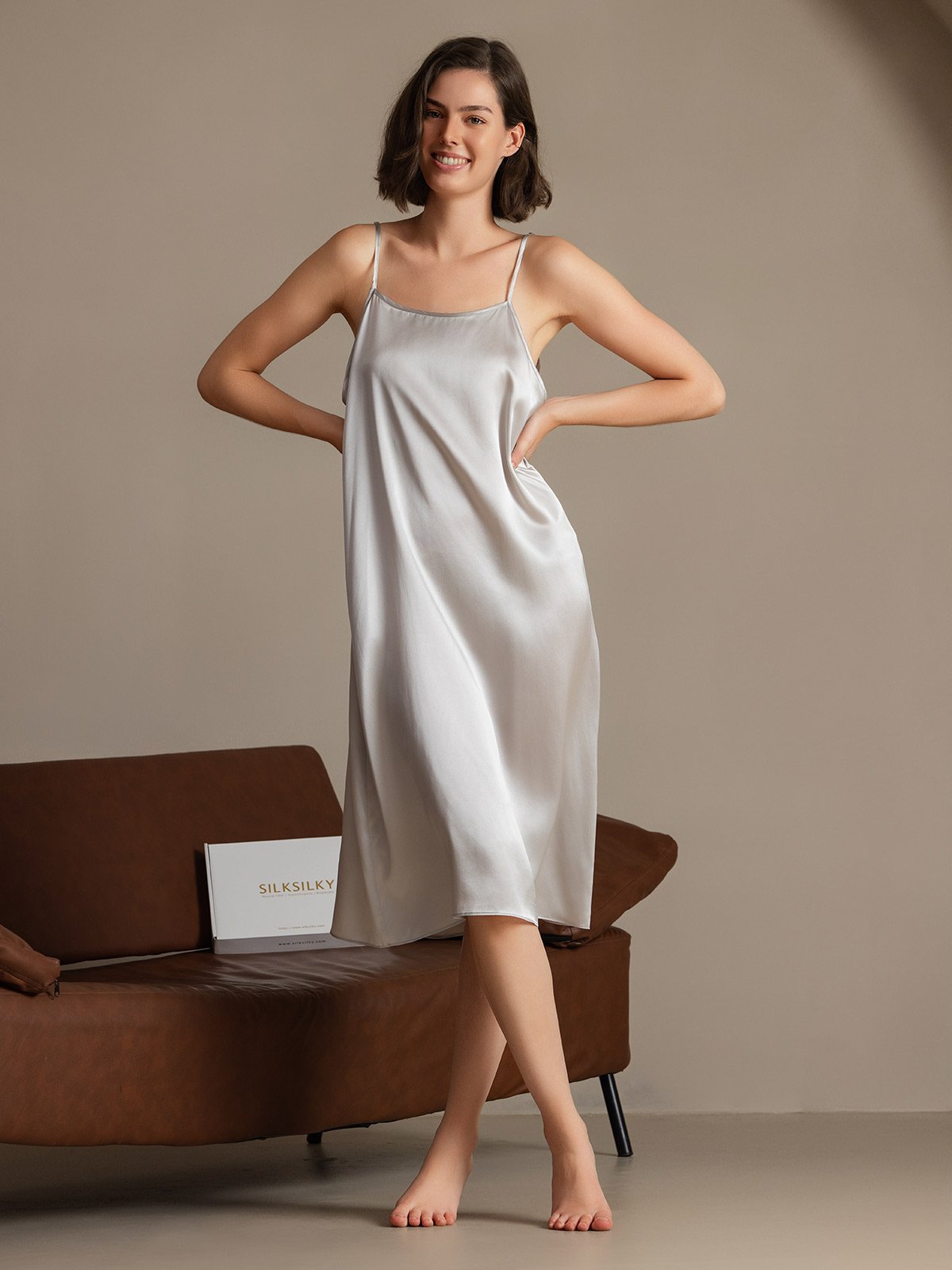 [Light Gray] SilkSilky-AU 19Momme Silk Sleeveless Dress 003