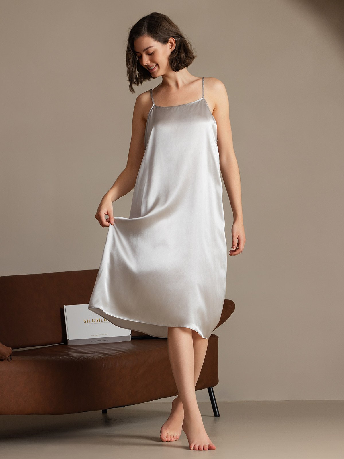 [Light Gray] SilkSilky-AU 19Momme Silk Sleeveless Dress 005