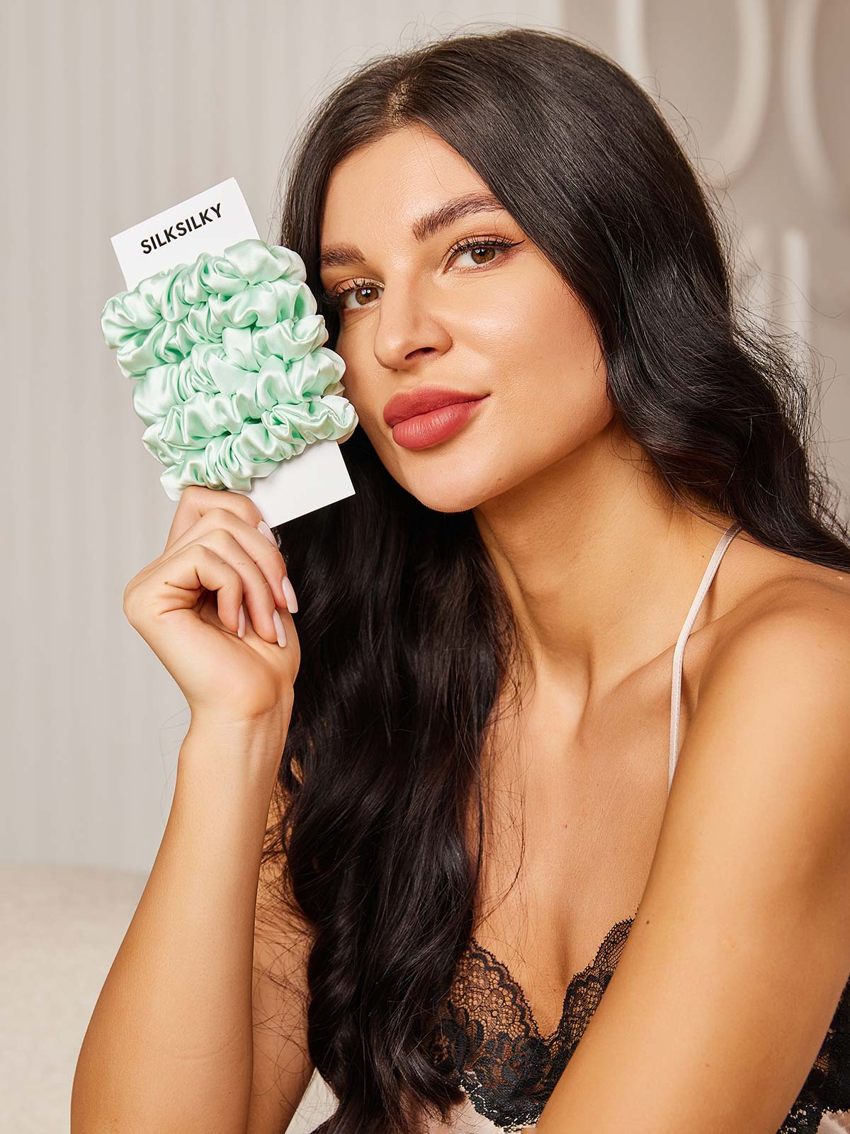 [Light Green] SilkSilky-AU 19Momme Pure Silk Scrunchie 001