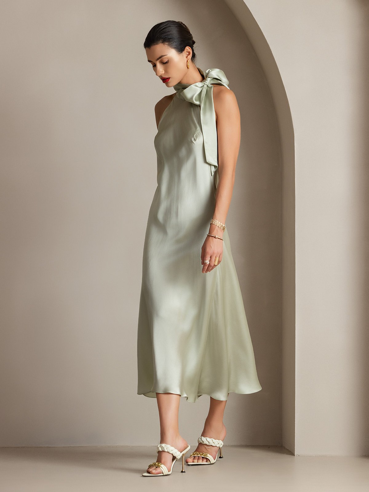 [Light Green] SilkSilky-AU 19Momme Silk Sleeveless Tie Neck Dress 006