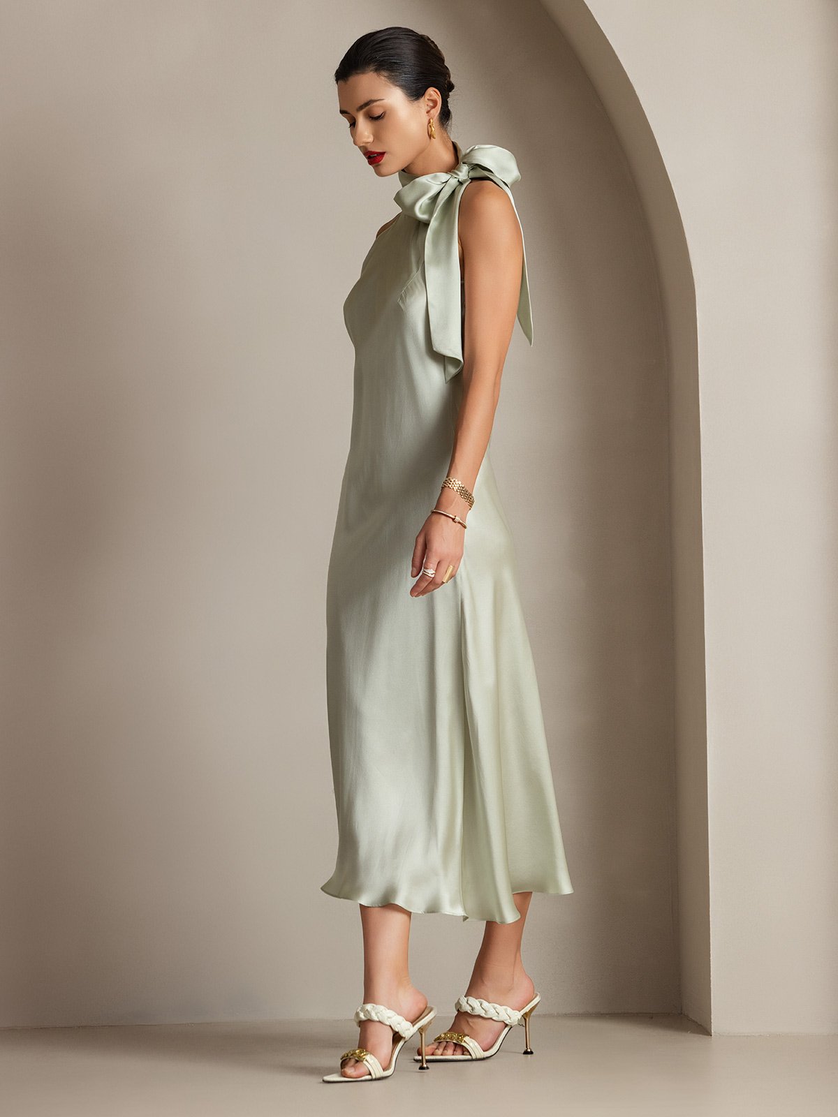 [Light Green] SilkSilky-AU 19Momme Silk Sleeveless Tie Neck Dress 007