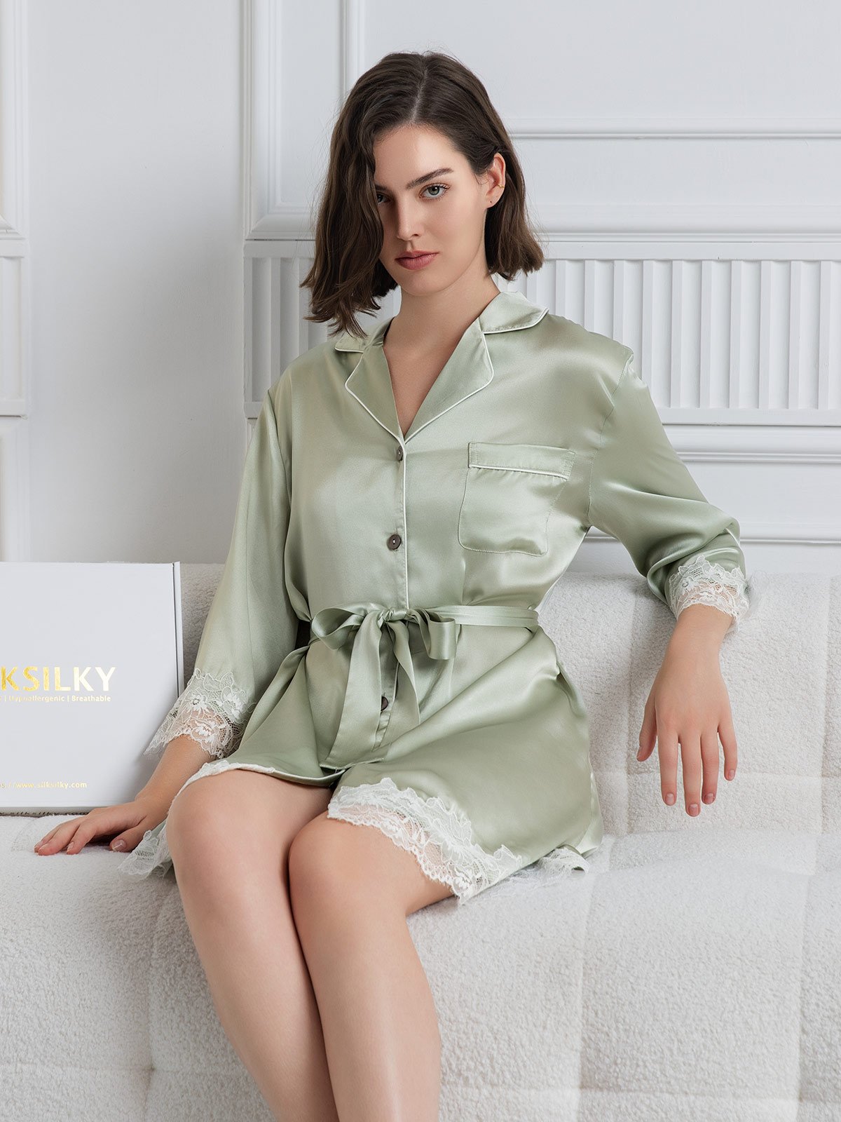 [Light Green] SilkSilky-AU Pure Silk 3/4 Sleeve Lapel Nightshirt 003