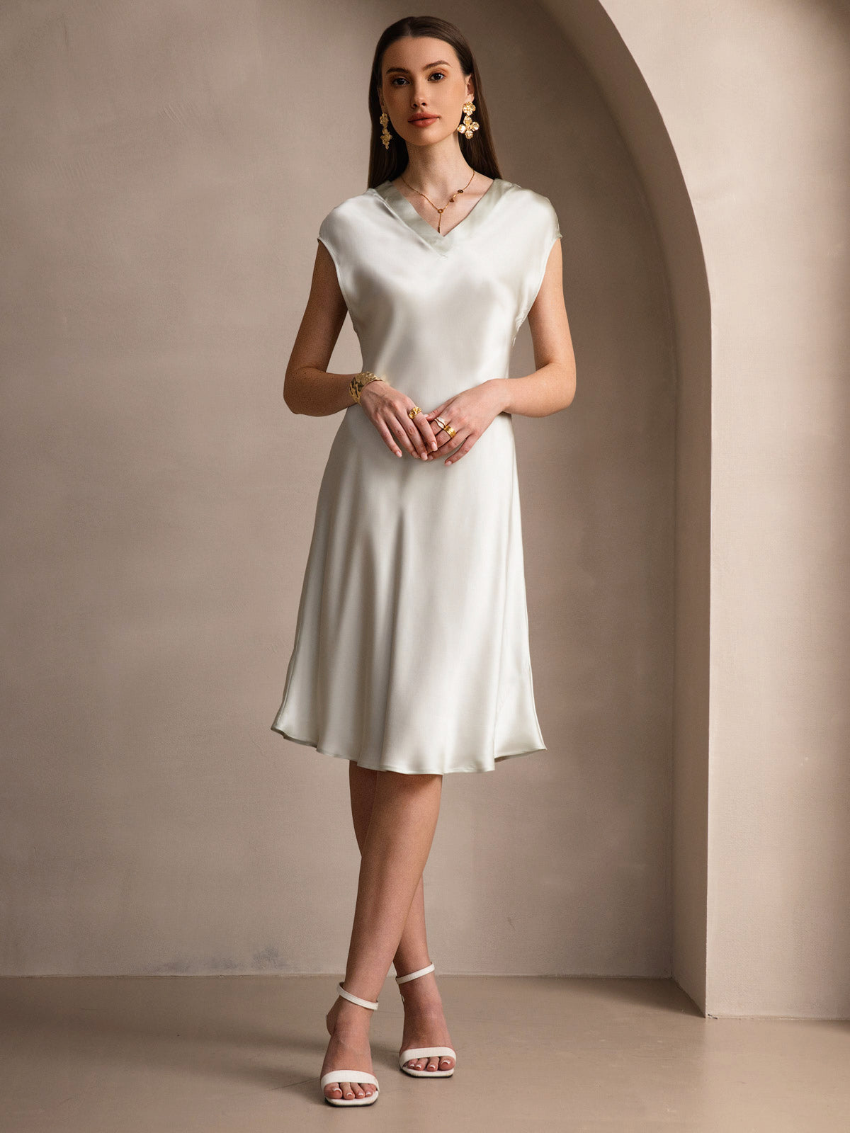 [Light Green] SilkSilky-AU Pure Silk Sleeveless V Neck Dress 005