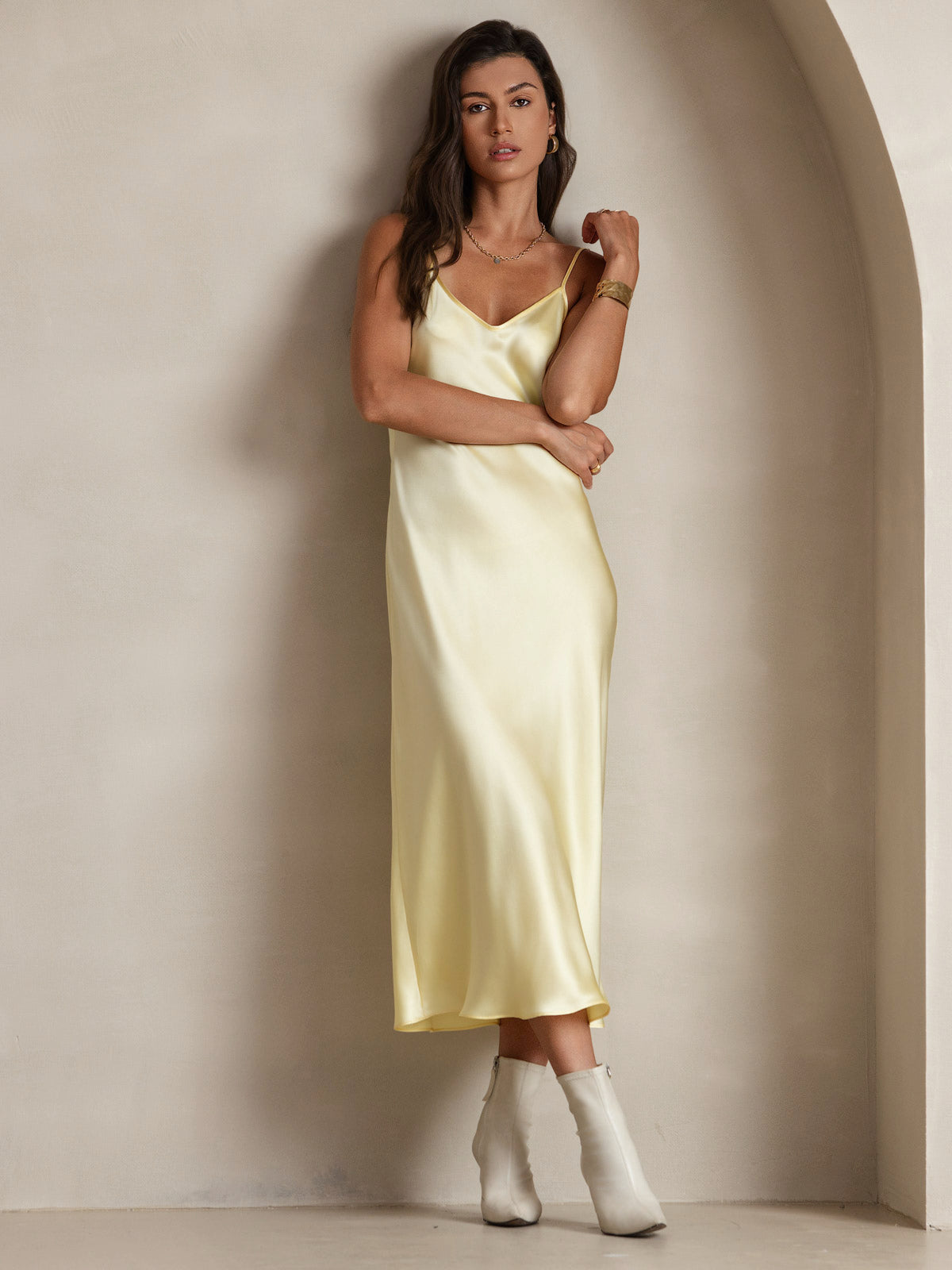 [Light Yellow] SilkSilky-AU Pure Silk Sleeveless Boat Neck Nightgown 005