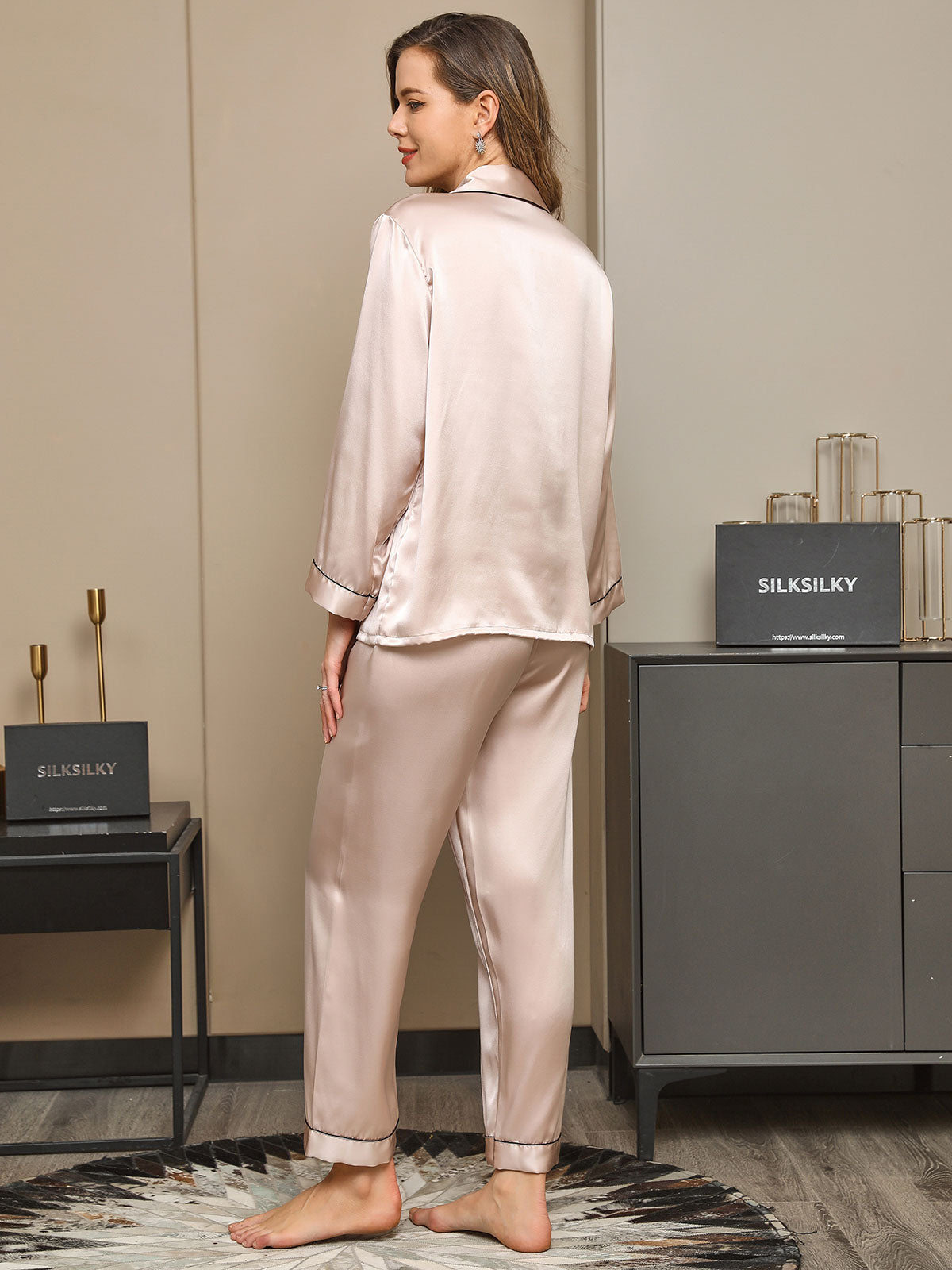[Pink] SilkSilky-AU Long Sleeve Lapel Women's Pyjamas 002