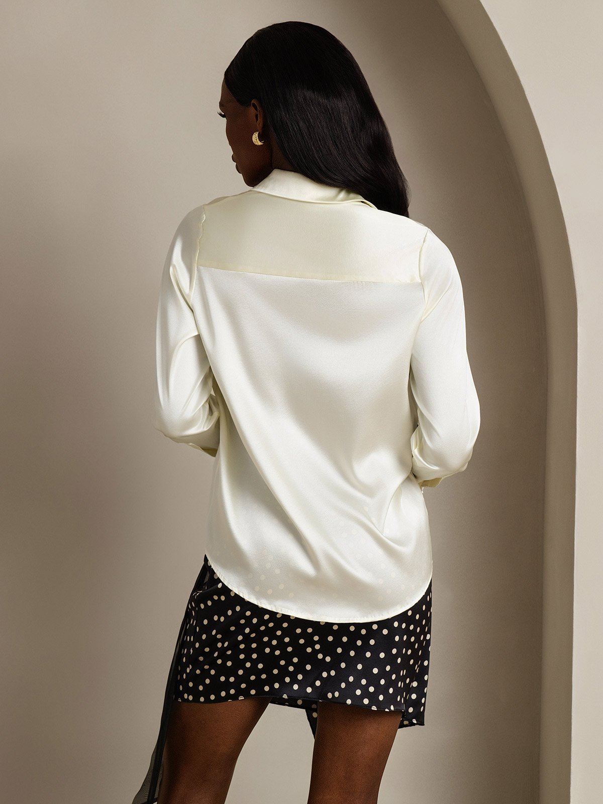 SilkSilky-AU 19Momme Silk Long Sleeve Collar Women's Shirt Ivory 002