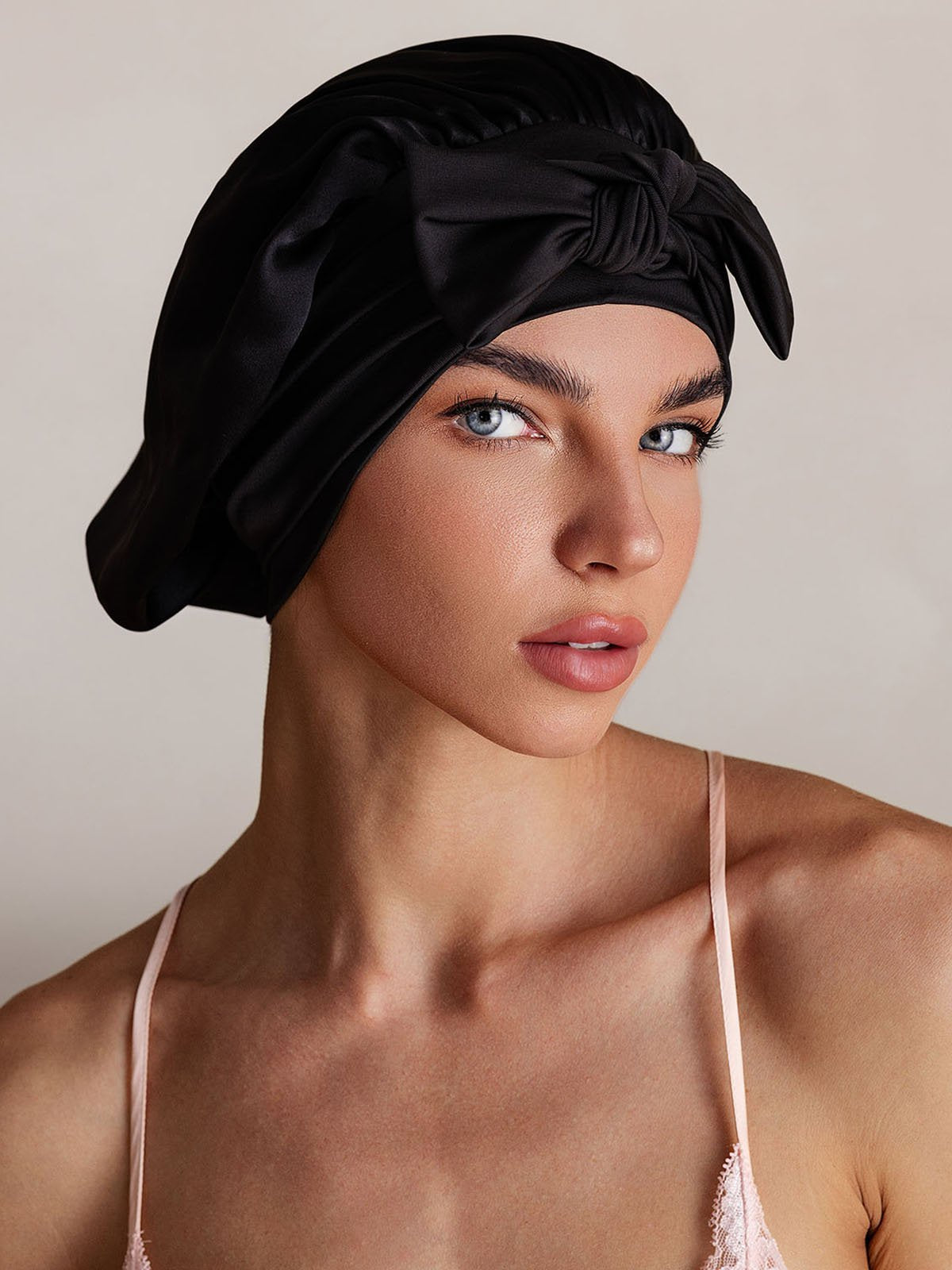 SilkSilky-AU Pure Silk Sleep Cap Black 001