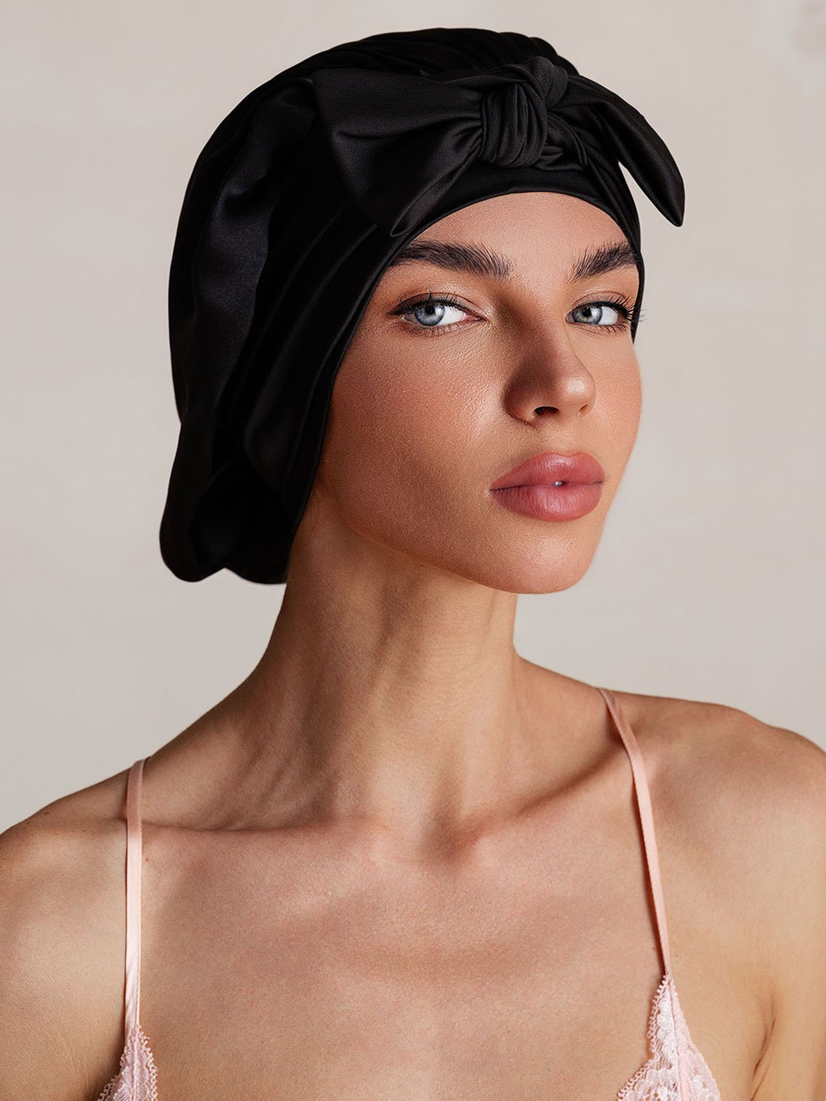 SilkSilky-AU Pure Silk Sleep Cap Black 004