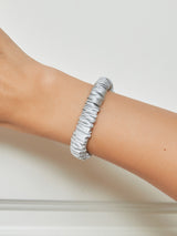 [Silver] SilkSilky-AU Scrunchie 001