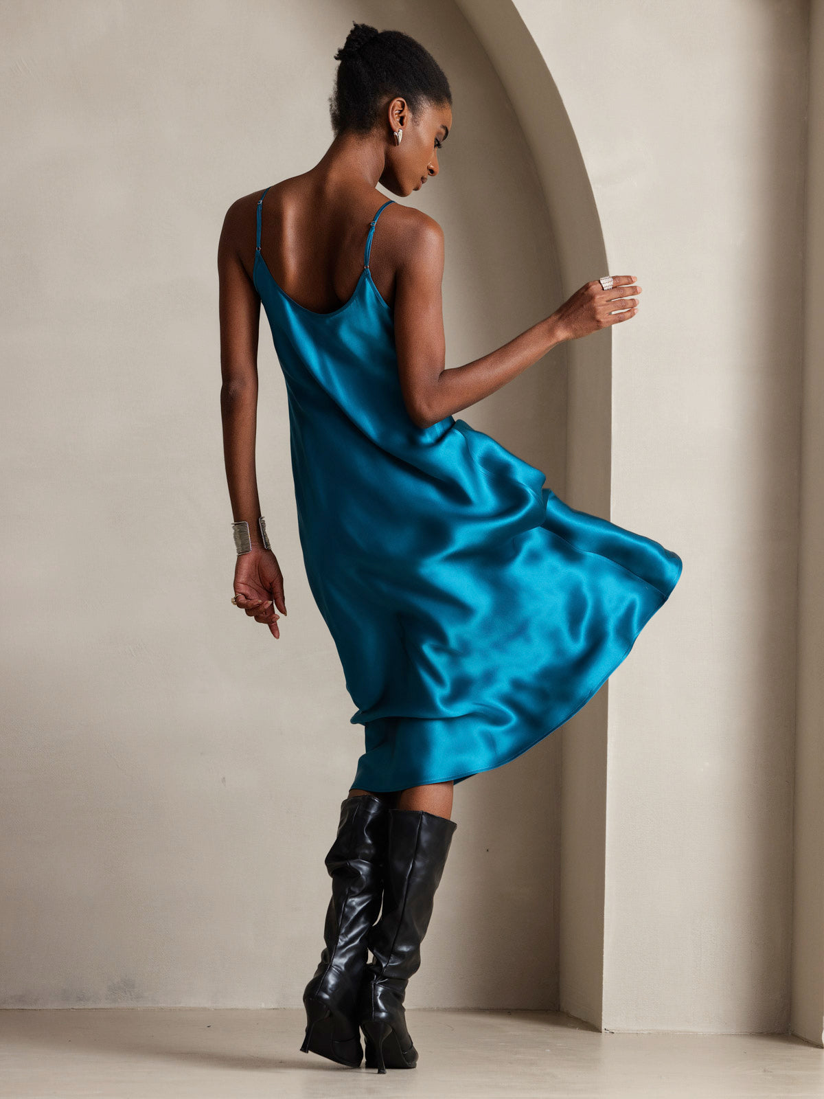 [Teal] SilkSilky-AU Pure Silk Sleeveless Round Neck Dress 002