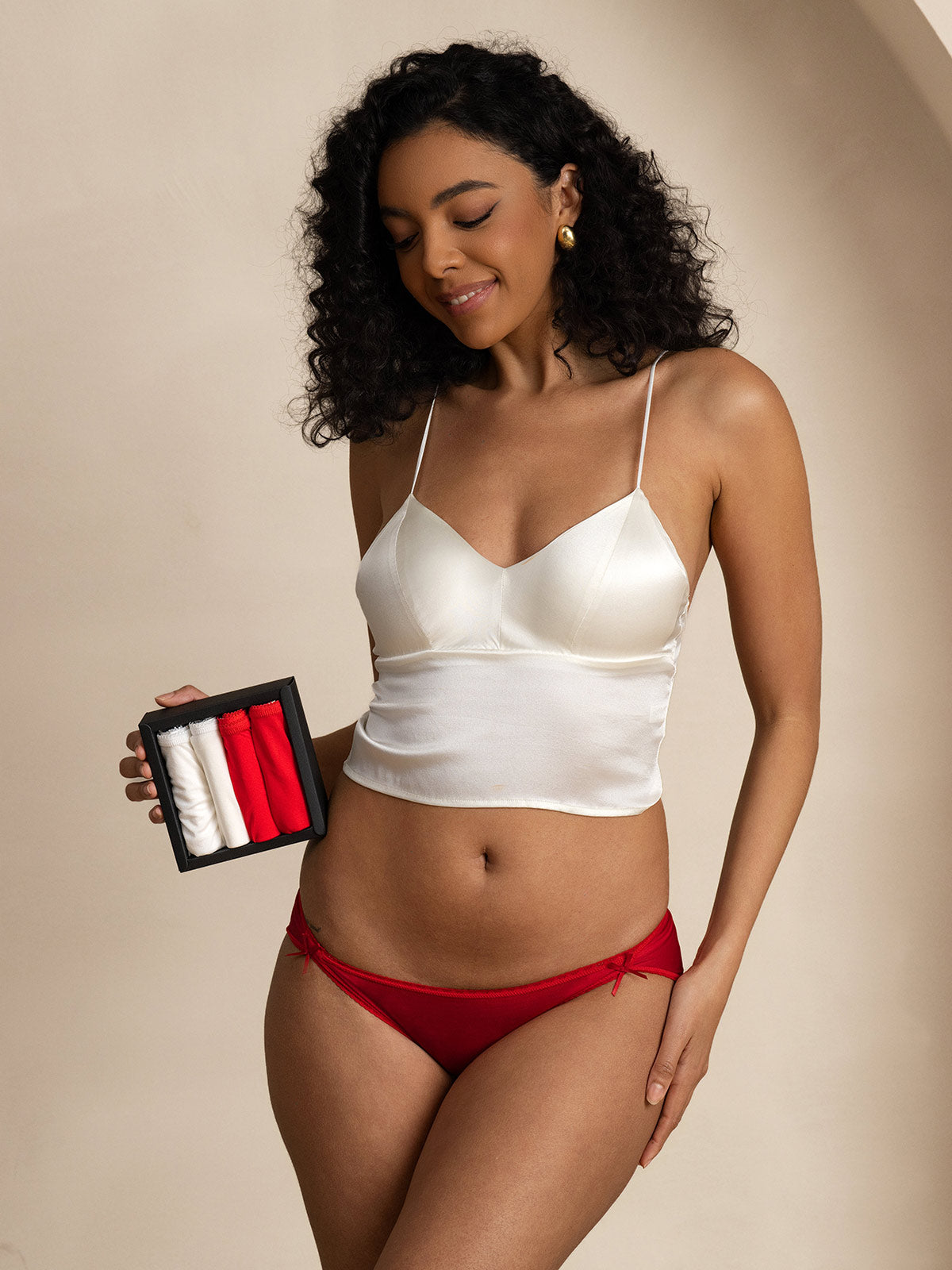 [White+Red] SilkSilky-AU Silk Knitted Panty 002