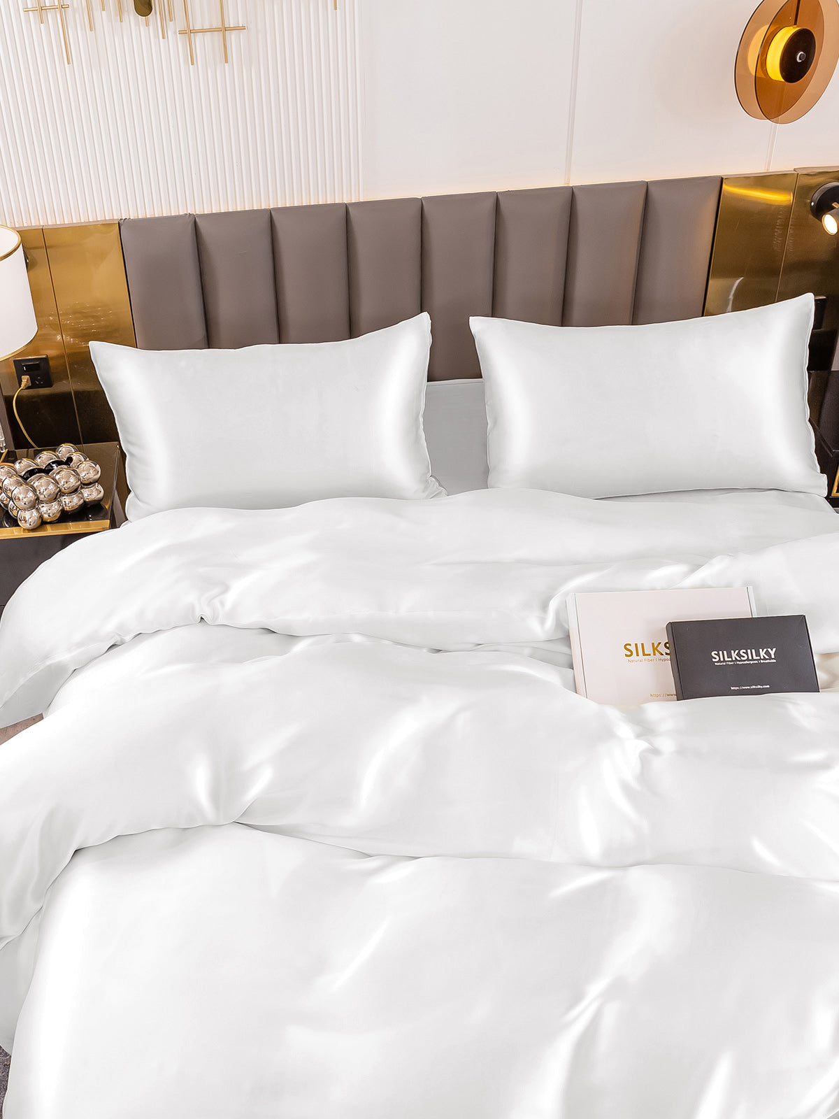 [White] SilkSilky-AU 19Momme Pure Silk Bedding Set 004