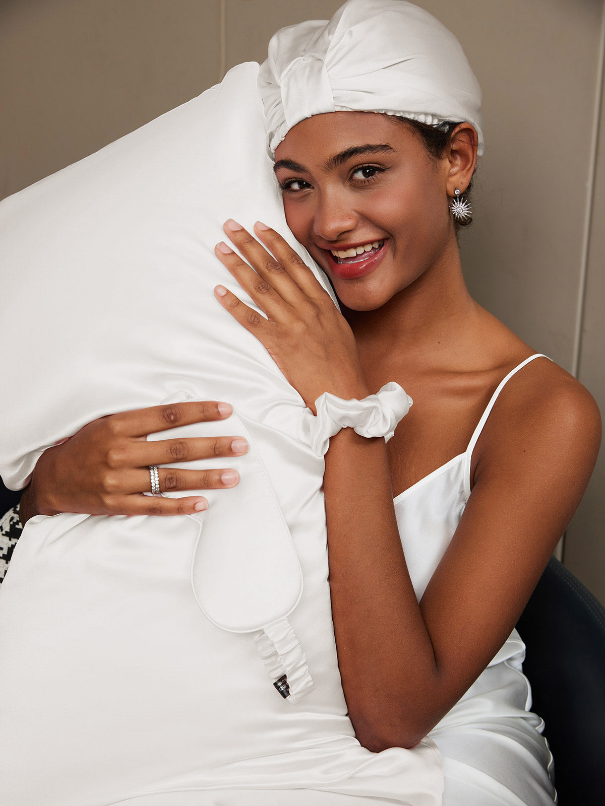 [White] SilkSilky-AU 19Momme Pure Silk Pillowcase Set 003