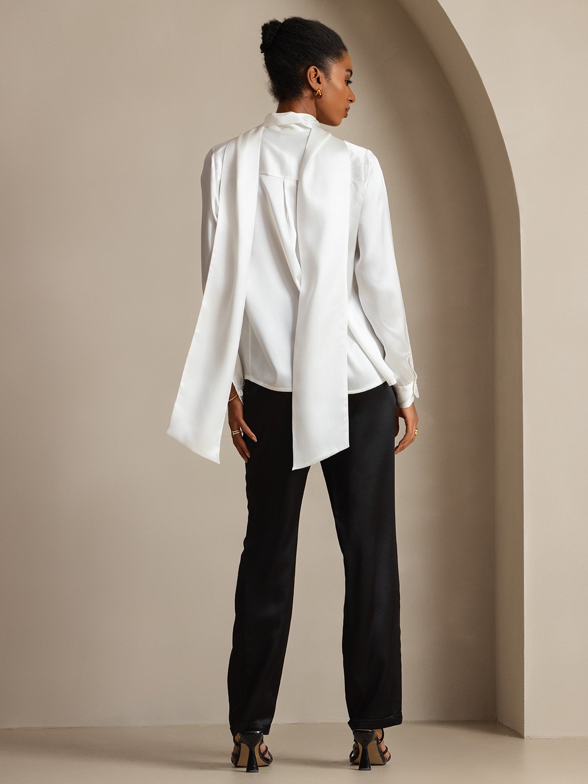 [White] SilkSilky-AU 19Momme Silk Long Sleeve Tie Neck Women's Shirt 002