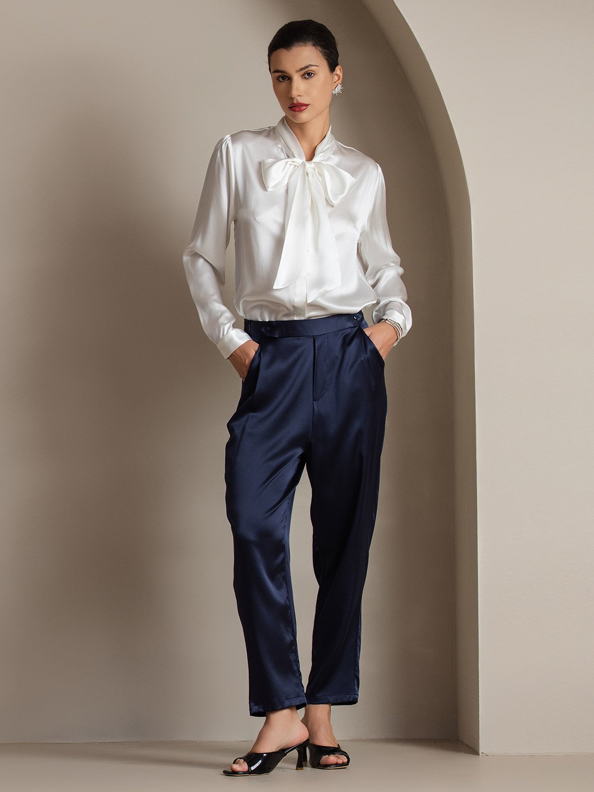 [White] SilkSilky-AU 19Momme Silk Long Sleeve Tie Neck Women's Shirt 007
