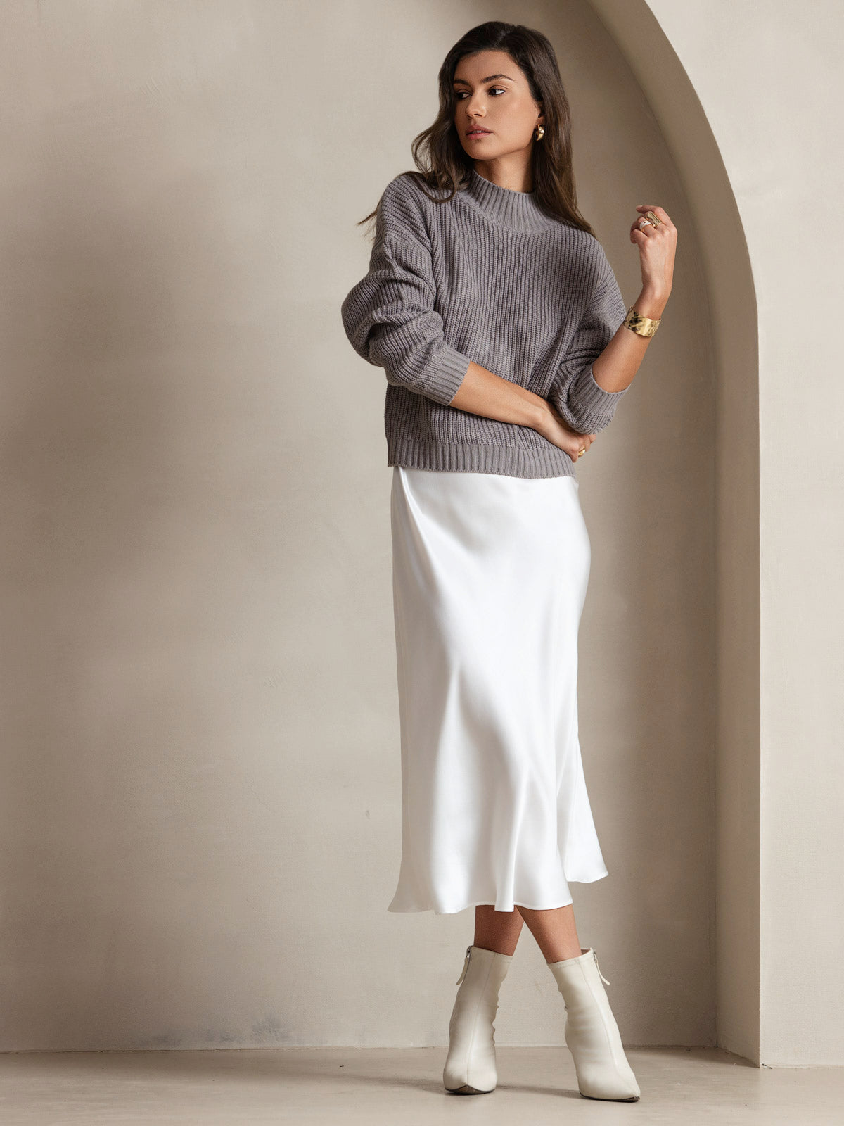 [White] SilkSilky-AU Pure Silk Round Neck Dress 003