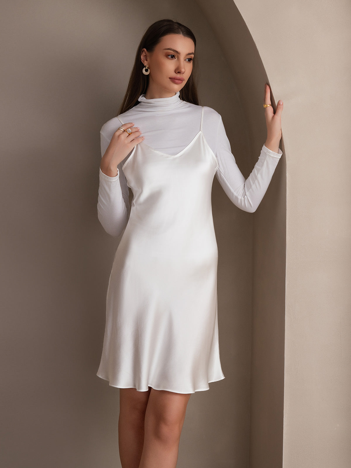 [White] SilkSilky-AU Pure Silk Sleeveless V Neck Dress 004