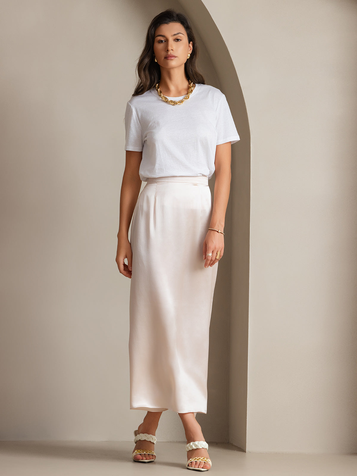 [White] SilkSilky-AU Silk Knitted Short Sleeve Round Neck Women's T-Shirt 006
