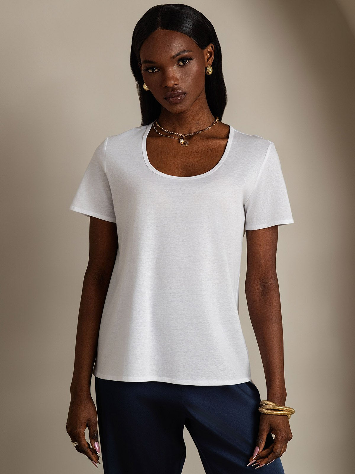 [White] SilkSilky-AU Silk Short Sleeve U Neck Women's T-Shirt 001
