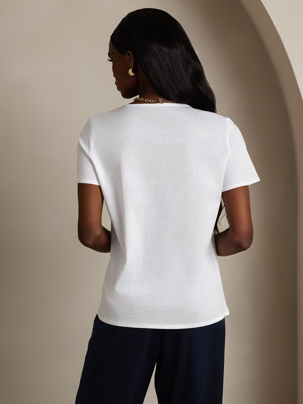 [White] SilkSilky-AU Silk Short Sleeve U Neck Women's T-Shirt 002