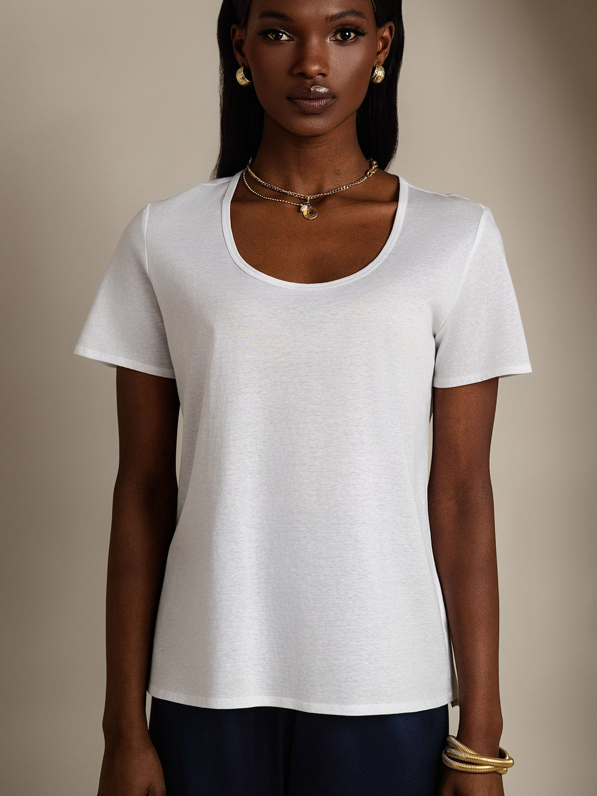 [White] SilkSilky-AU Silk Short Sleeve U Neck Women's T-Shirt 007