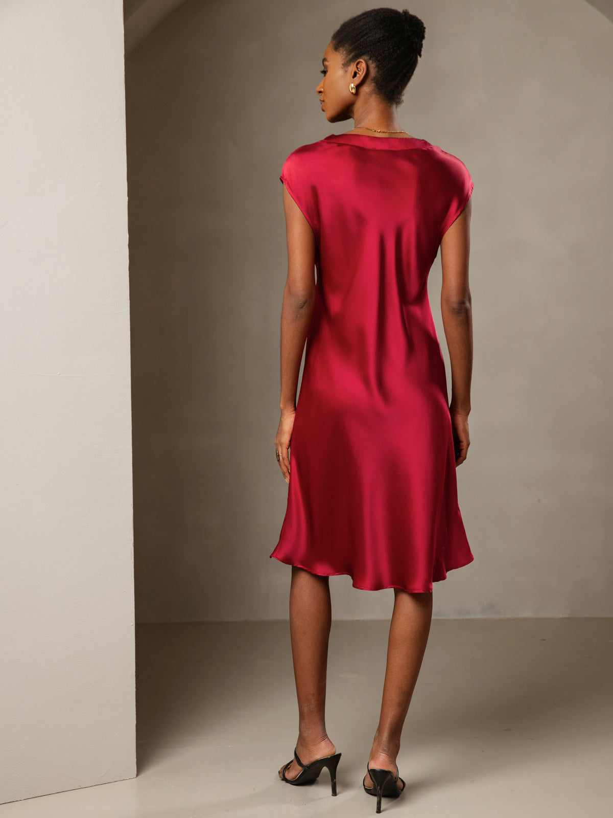 [Wine] SilkSilky-AU Pure Silk Sleeveless V Neck Dress 002
