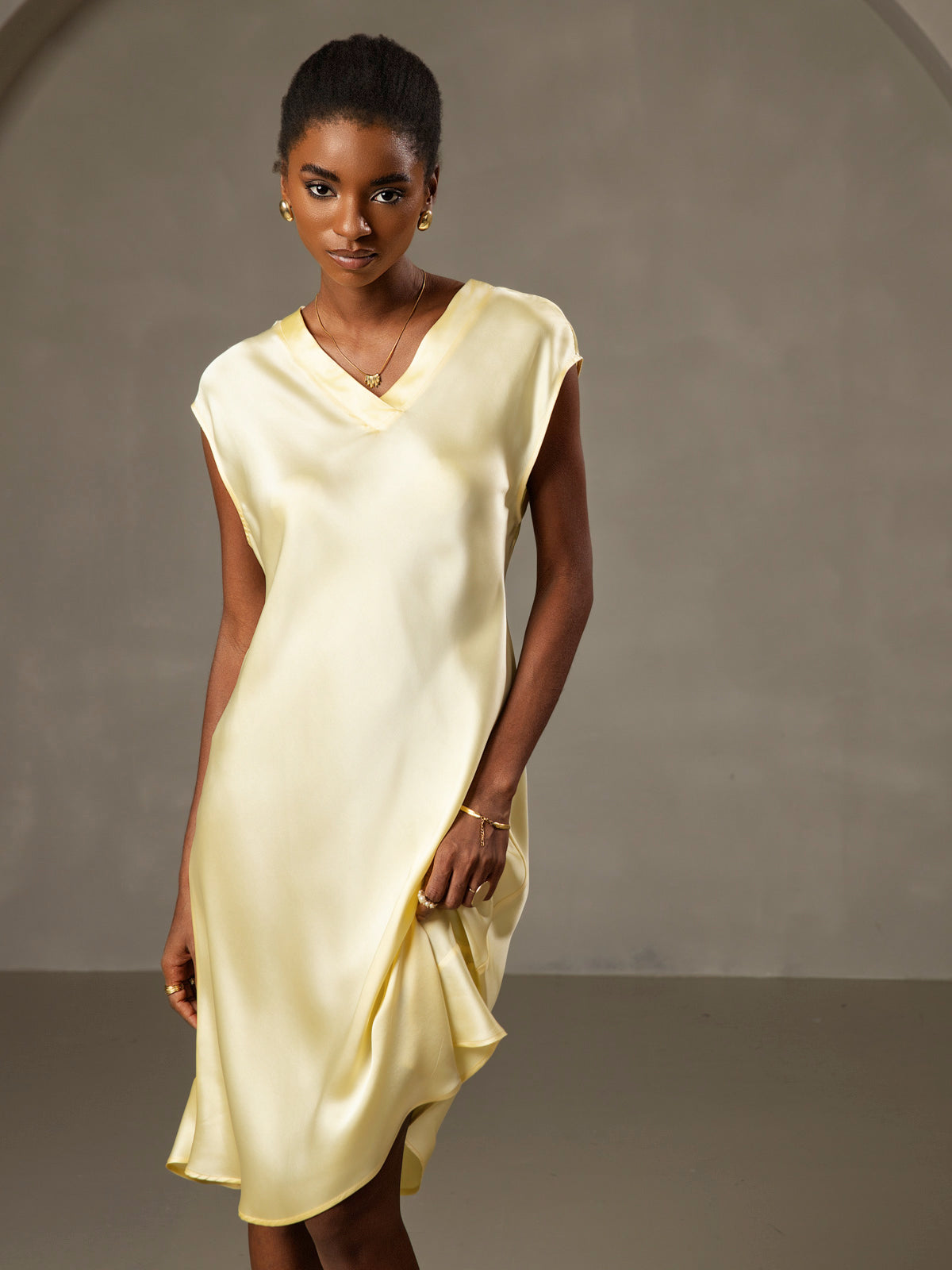 [Yellow] SilkSilky-AU Pure Silk Sleeveless V Neck Dress 003