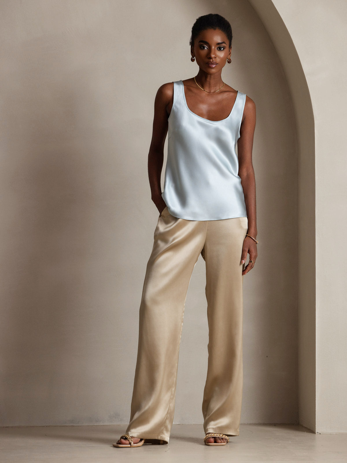 [Light Blue] SilkSilky-AU 19Momme Silk Sleeveless U Neck Camisole 006