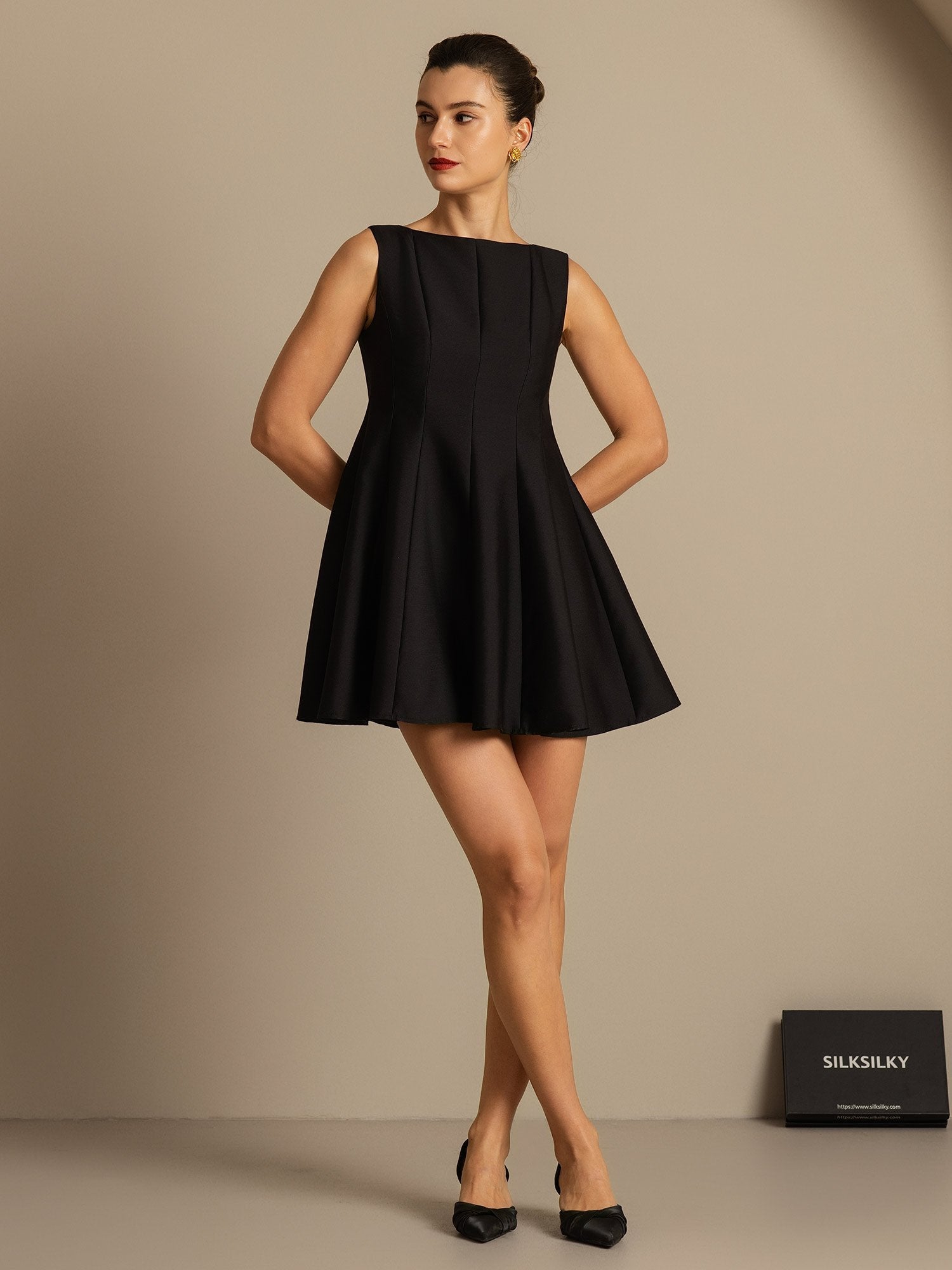 [Black] SilkSilky-AU 32Momme Wool Dress 007,