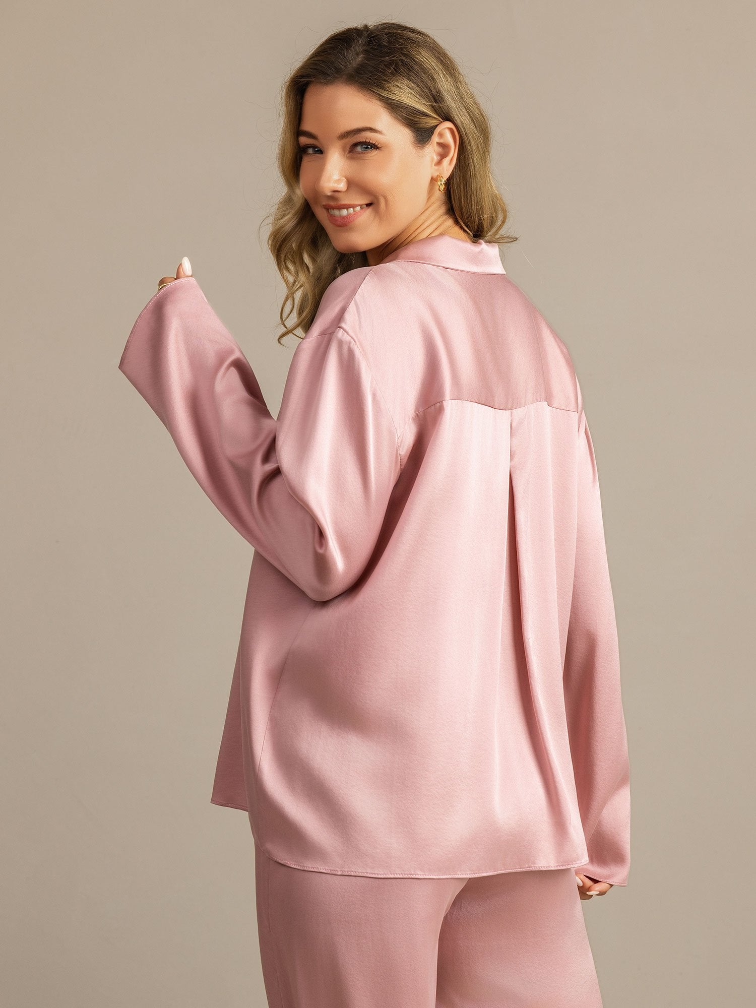 [Peach Skin] SilkSilky-AU 19Momme Machine-Washable Silk Notched Neck Women's Pyjamas 005