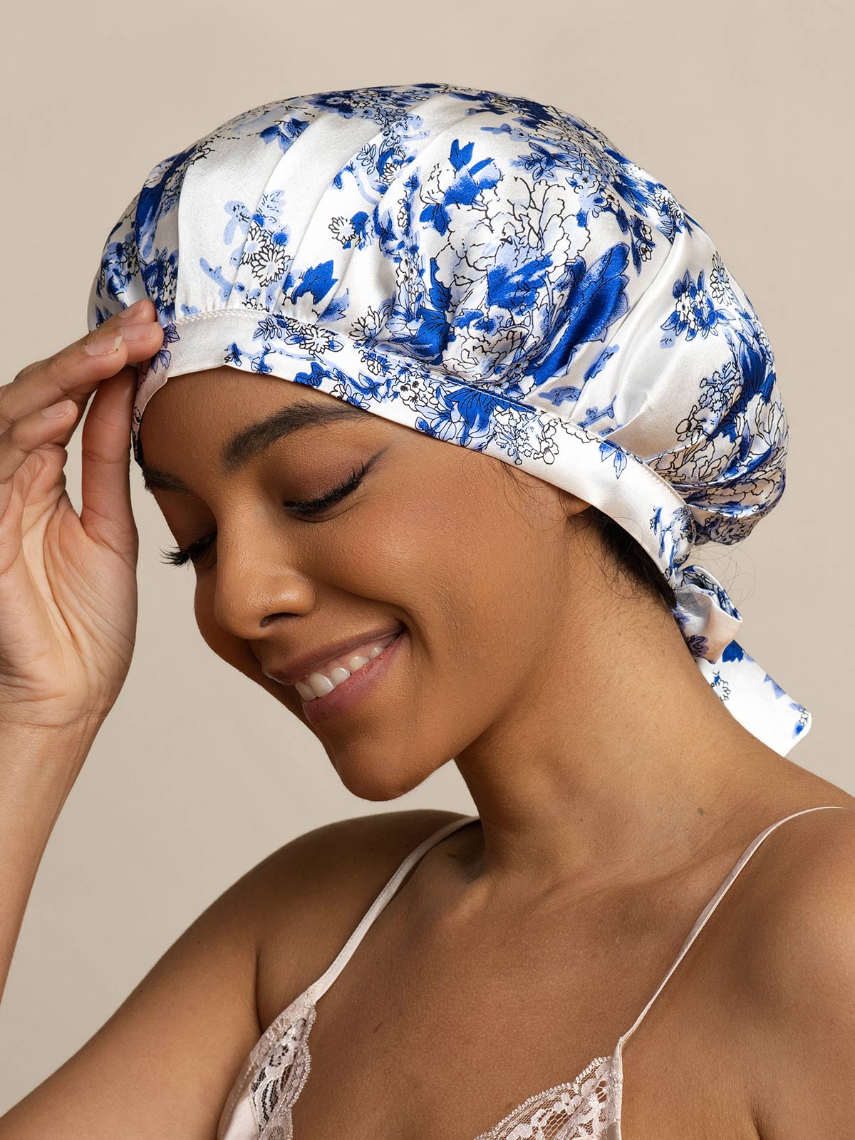 SilkSilky-AU Pure Silk Sleep Cap BlueandWhitePorcelain 001