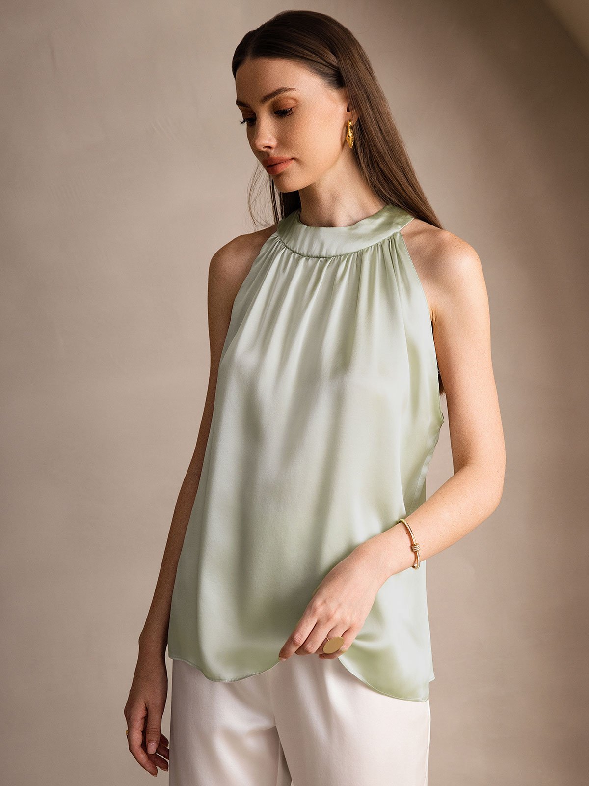 [Light Green] SilkSilky-AU 19Momme Silk Sleeveless Halter Neck Women's T-Shirt 004