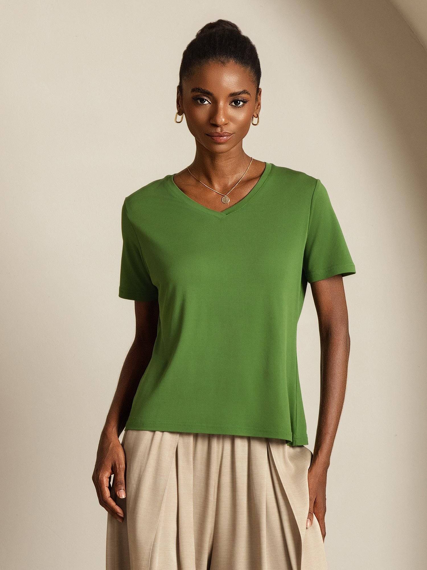 [Green] SilkSilky-AU Pure Silk V Neck Women's T-Shirt 008