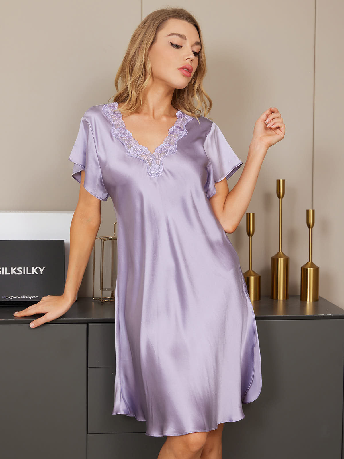 [Purple] SilkSilky-AU Silk Short Sleeve V Neck Nightgown 005