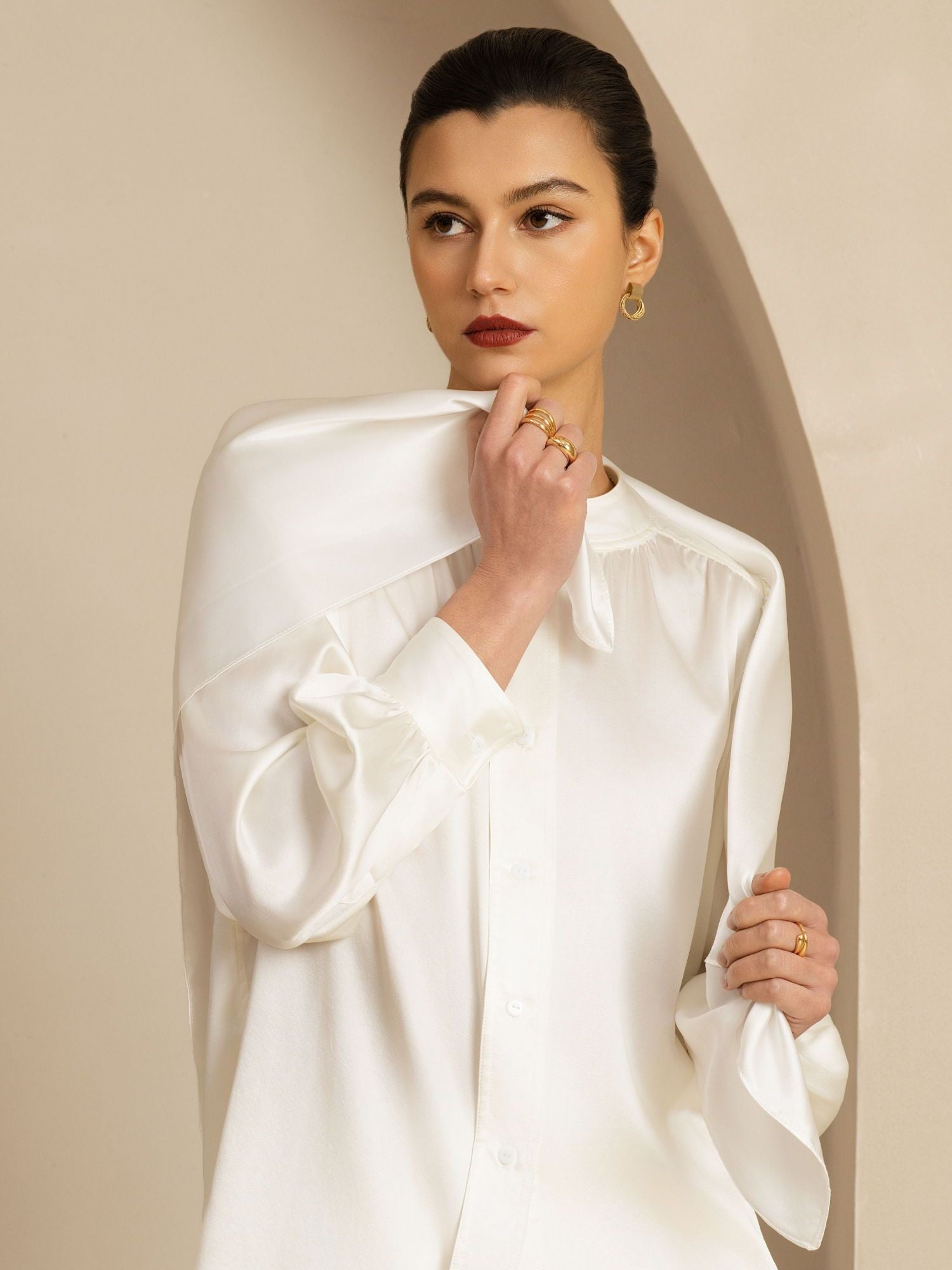 [White] SilkSilky-AU Pure Silk Scarf 001