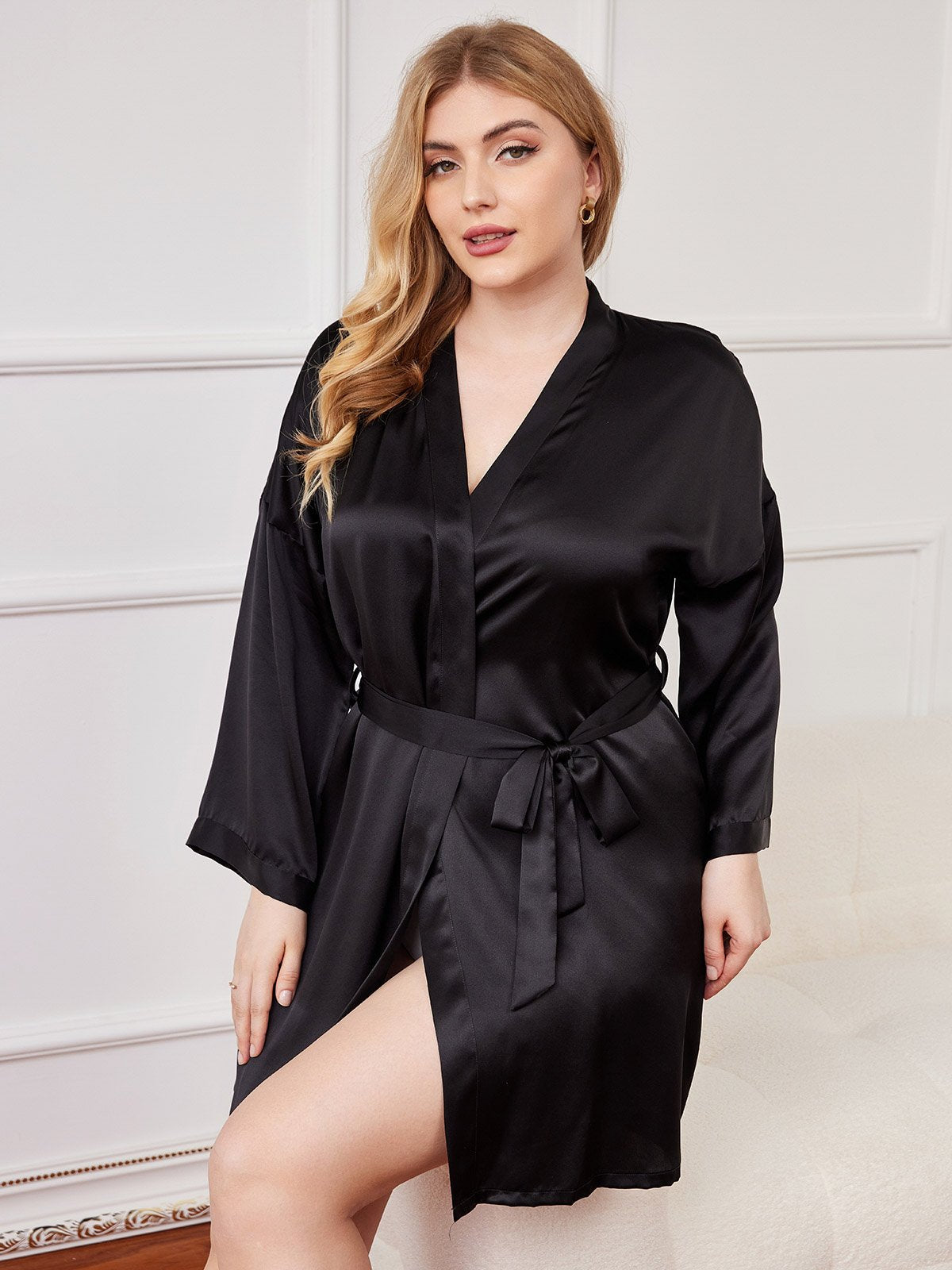 SilkSilky-AU Pure Silk Long Sleeve Deep V Neck Plus Size Dressing Gown Black 003