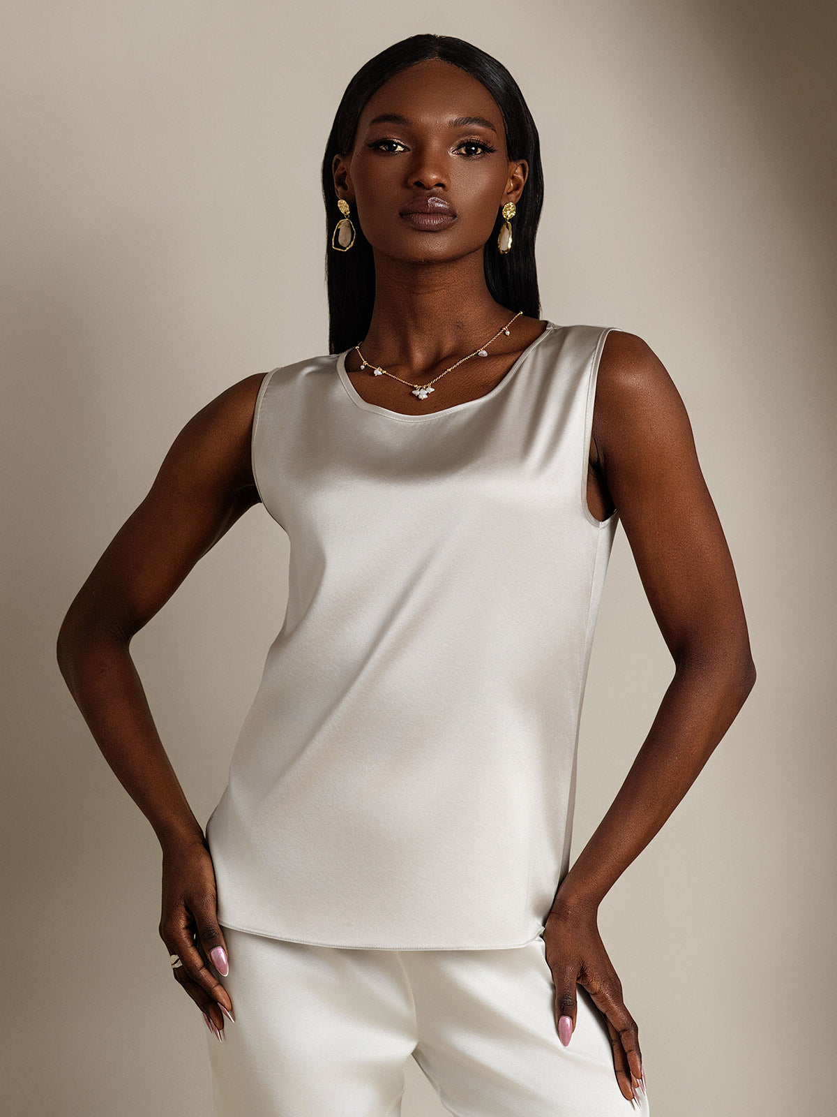 [Light Gray] SilkSilky-AU 19Momme Silk Round Neck Camisole 001