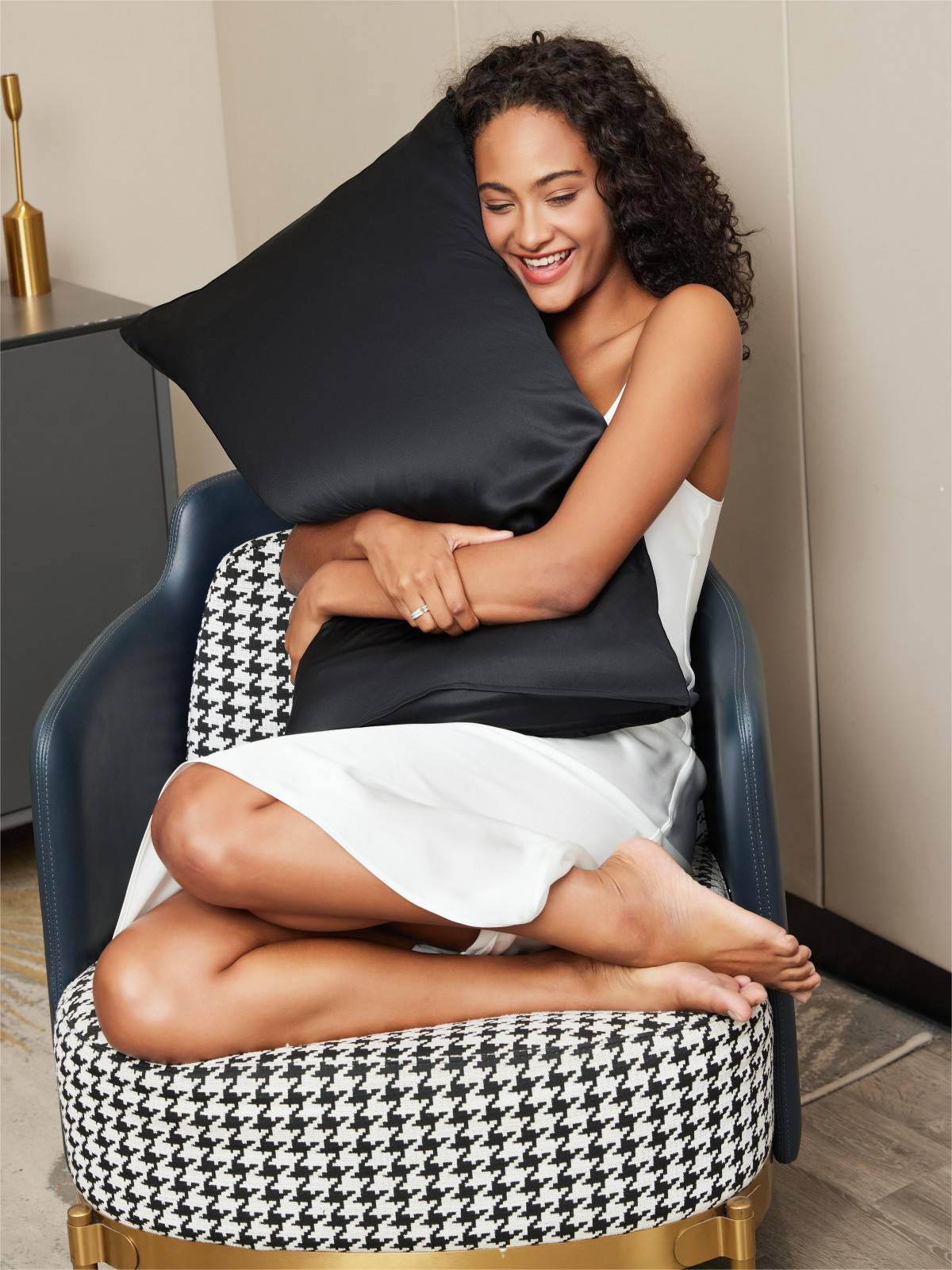 [Black] SilkSilky-AU 22Momme Pure Silk Pillowcase 002