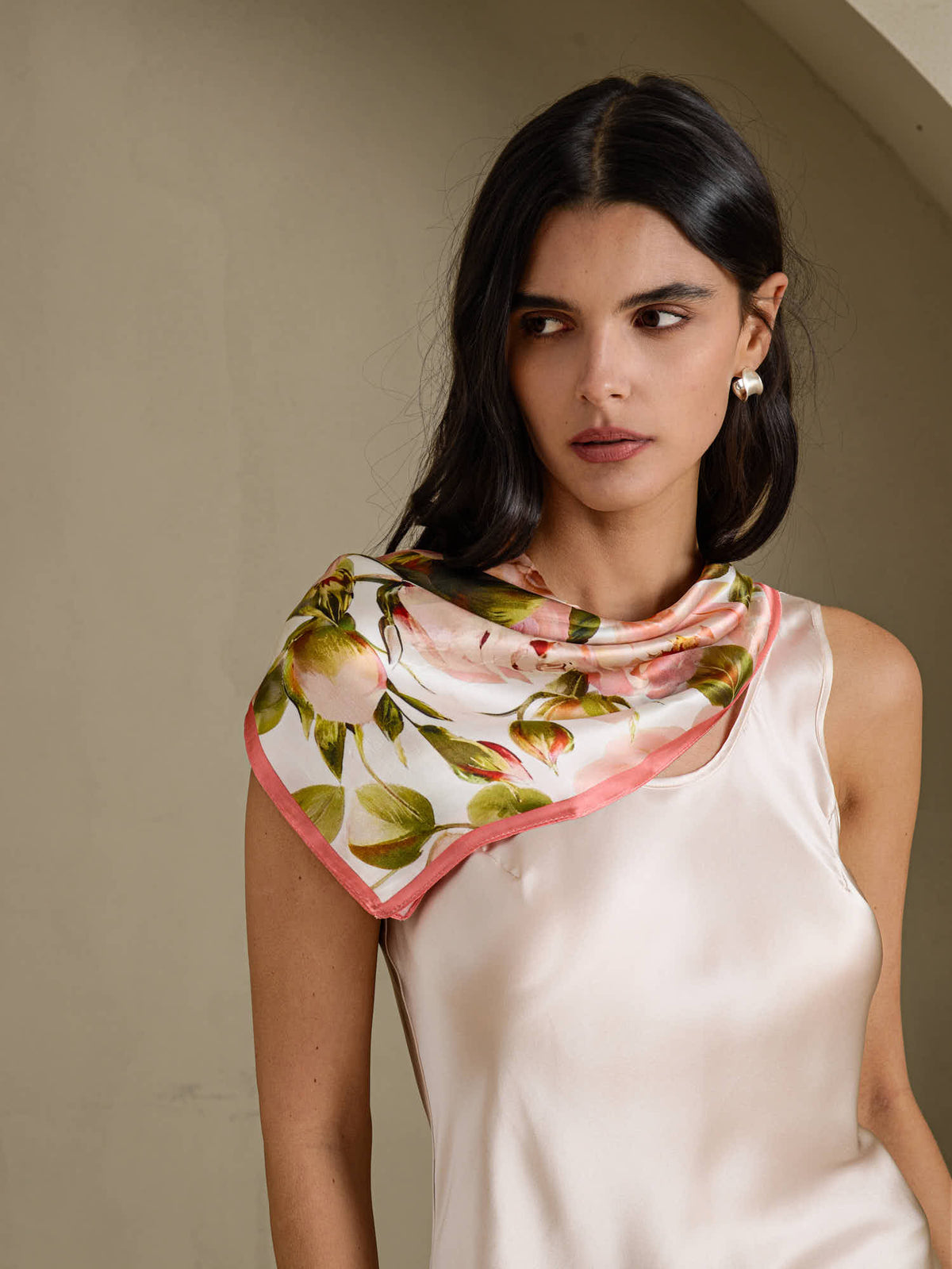[P108] SilkSilky-AU Scarf 002