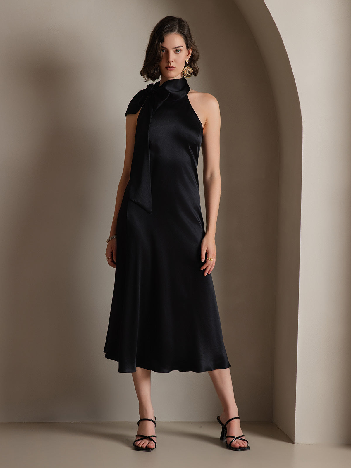 [Black] SilkSilky-AU 19Momme Silk Sleeveless Tie Neck Dress 008