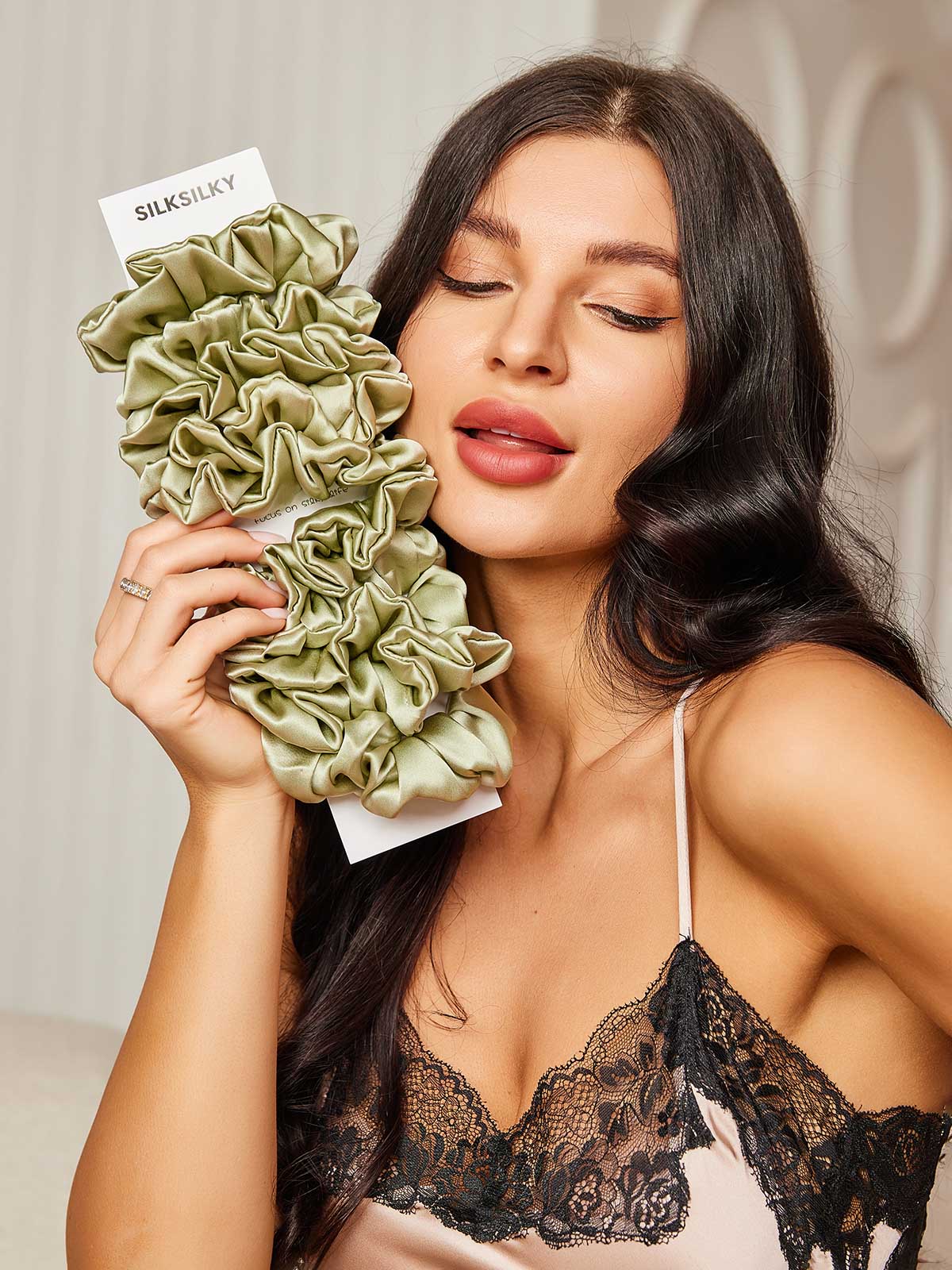 [Mint Green] SilkSilky-AU 19Momme Pure Silk Scrunchie 001