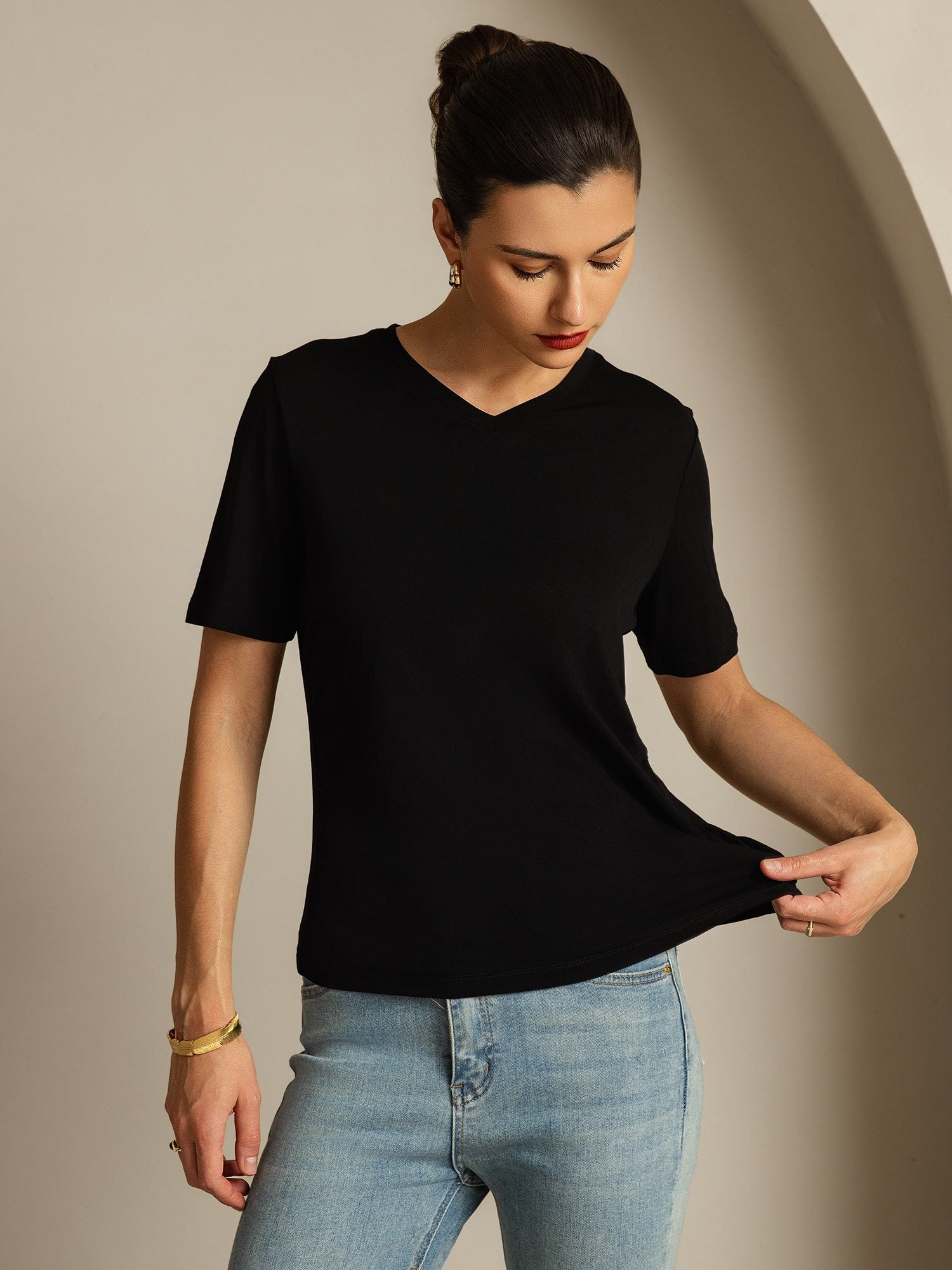 [Black] SilkSilky-AU Pure Silk V Neck Women's T-Shirt 003