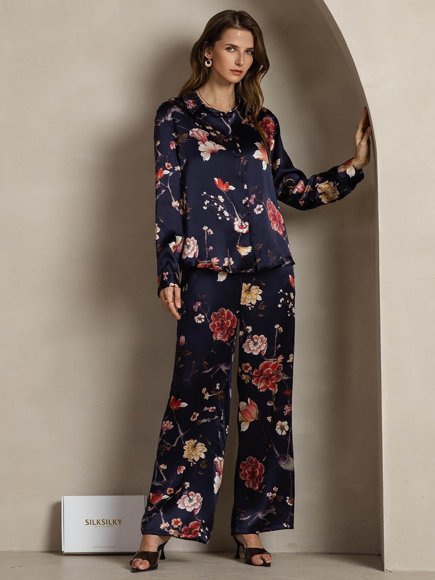[Navy Floral] SilkSilky-AU 19Momme Silk Lapel Collar Women''s Outfit Sets 003