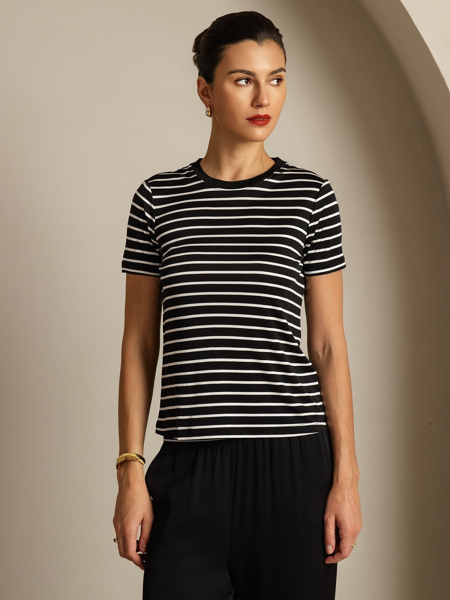 [BlackStripe] SilkSilky-AU Pure Silk Round Neck Women's T-Shirt 003