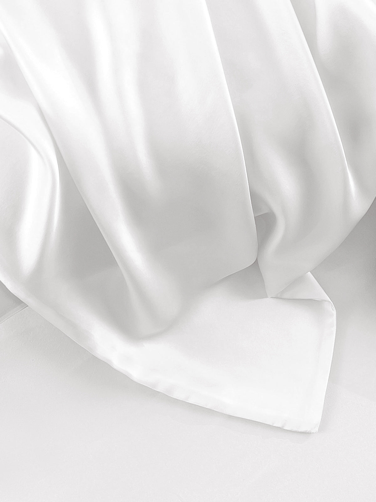 SilkSilky AU 22Momme Pure Silk Pillowcase White 007